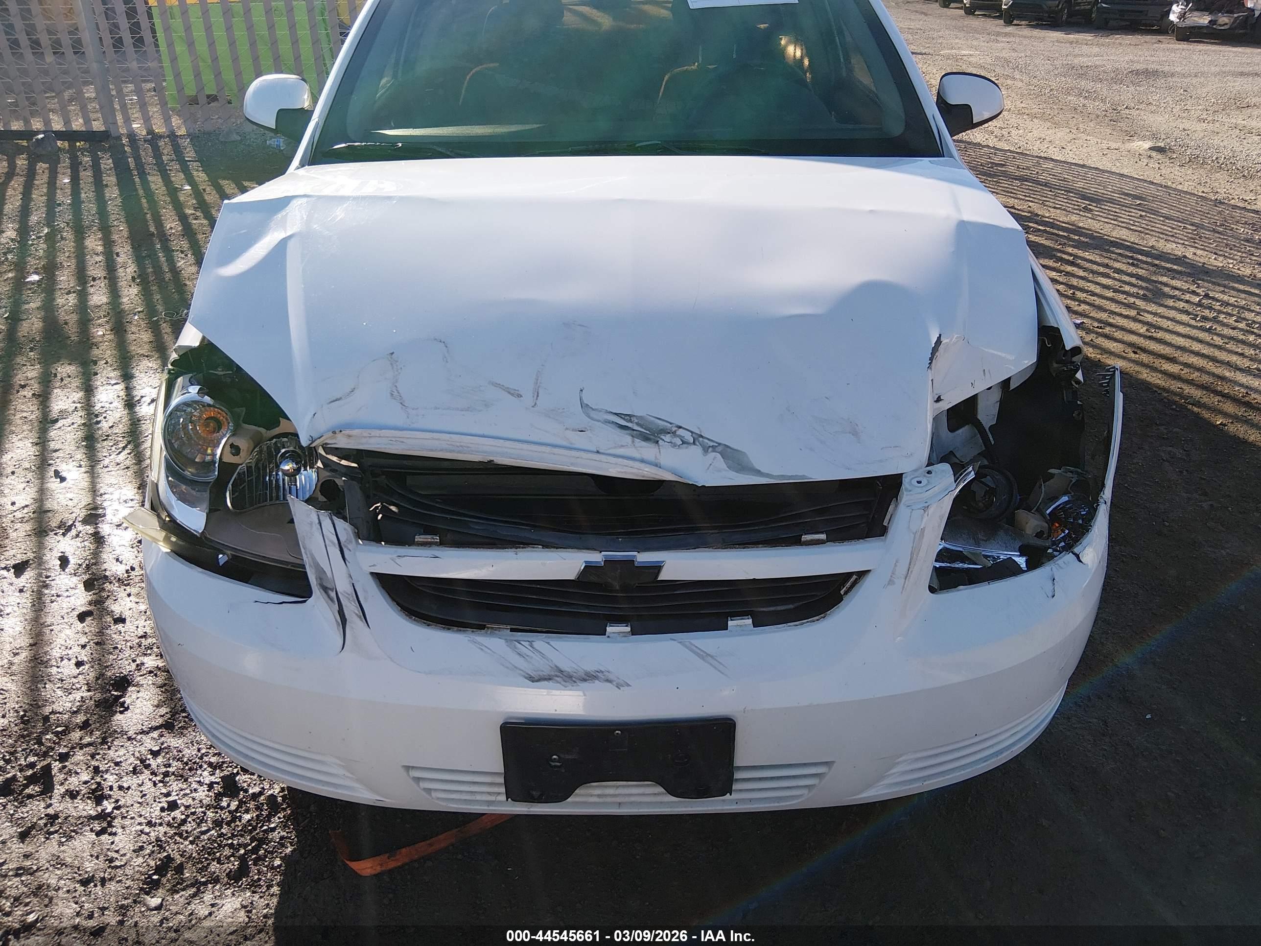 CHEVROLET COBALT image 6