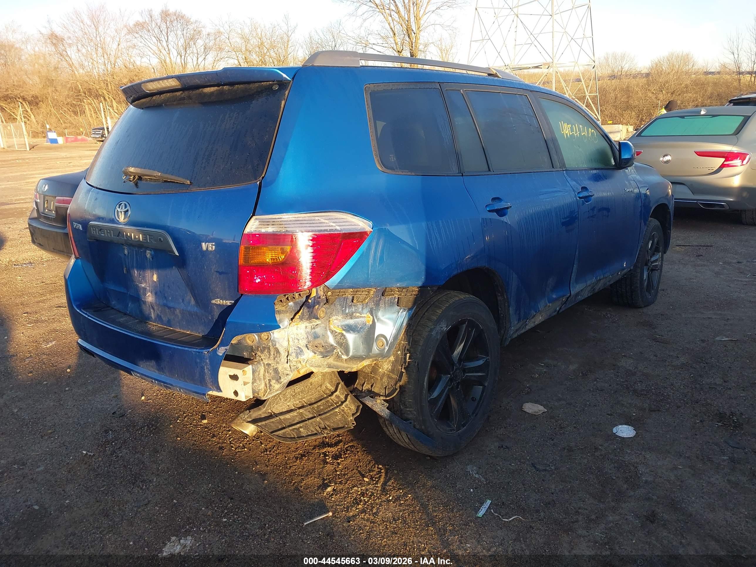 TOYOTA HIGHLANDER image 4