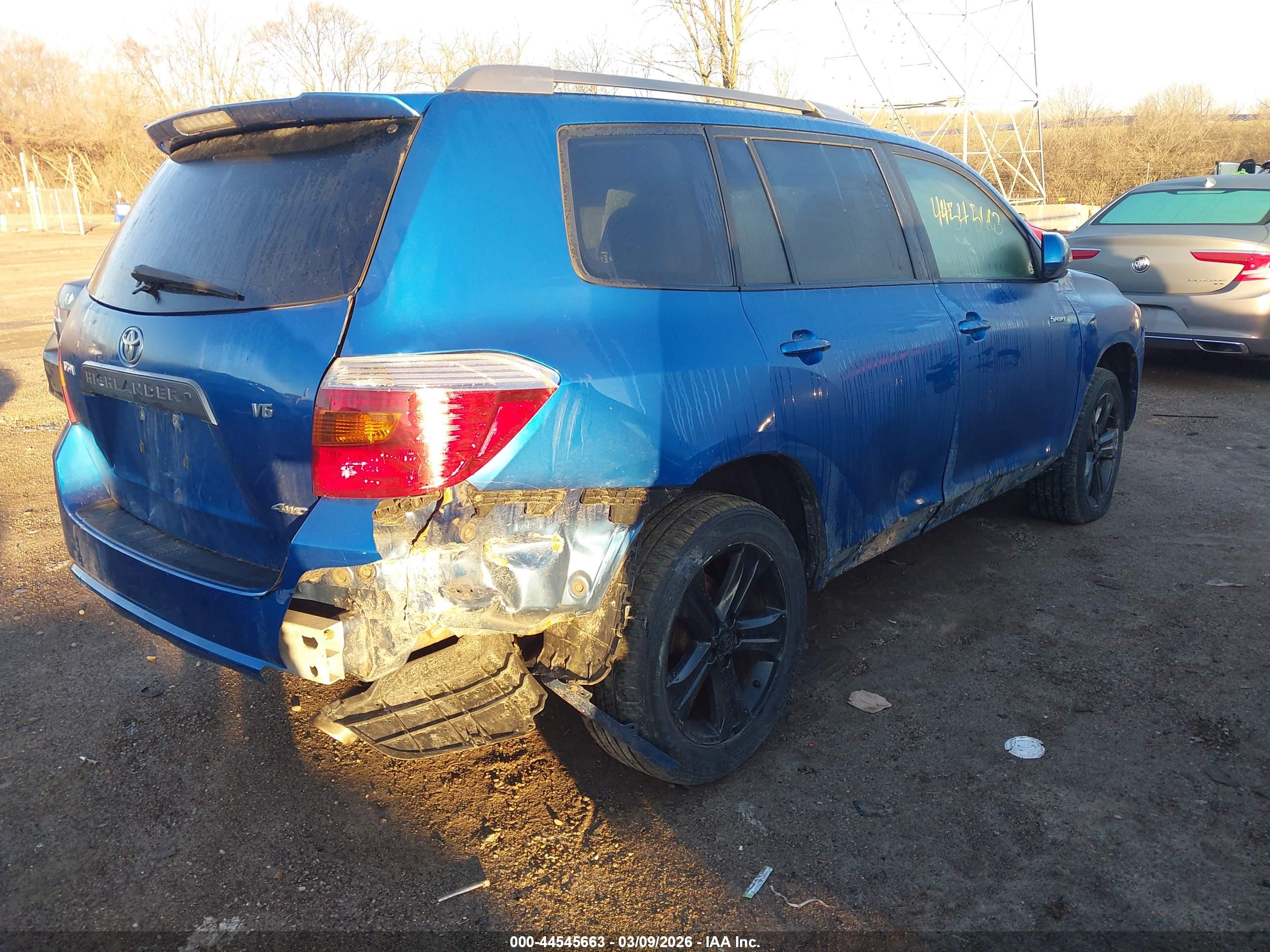 TOYOTA HIGHLANDER image 6
