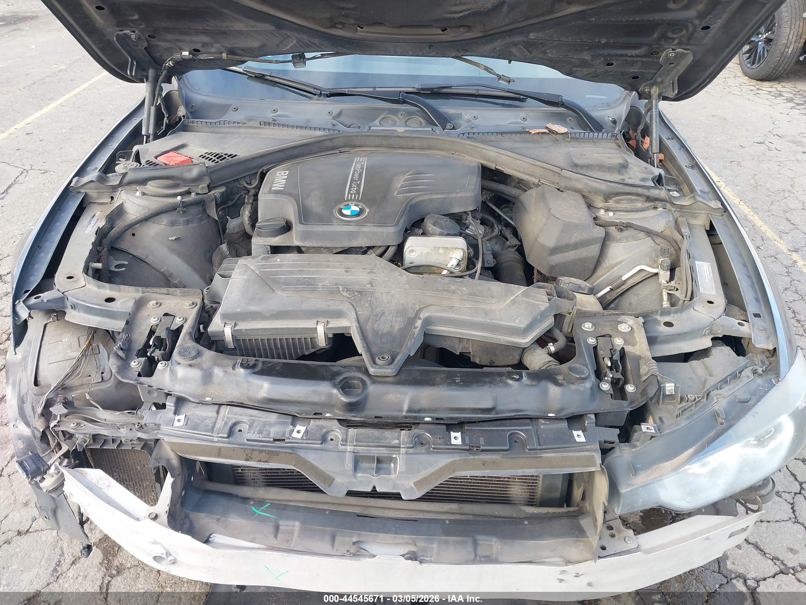 BMW 328I image 10