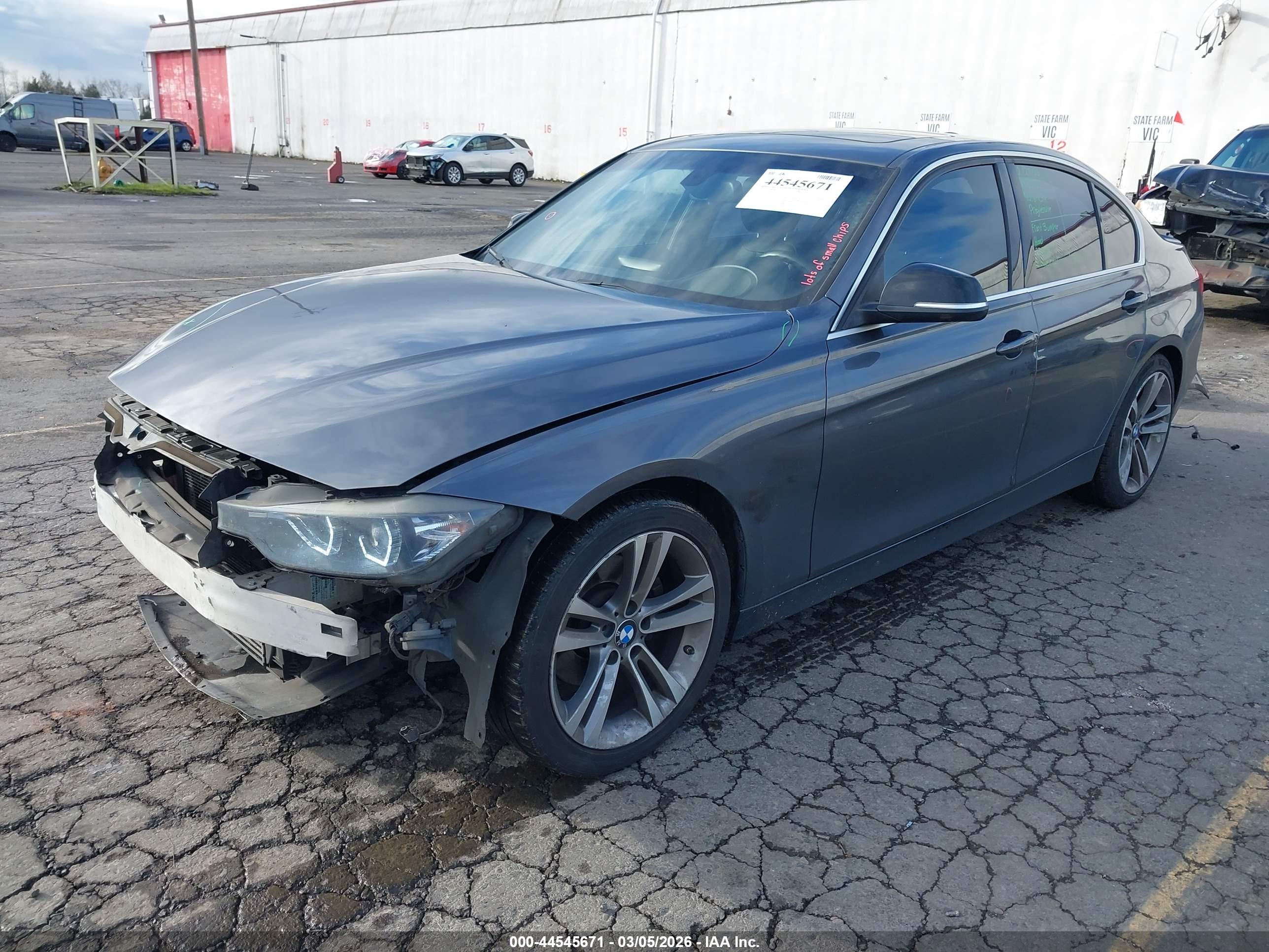 BMW 328I image 2