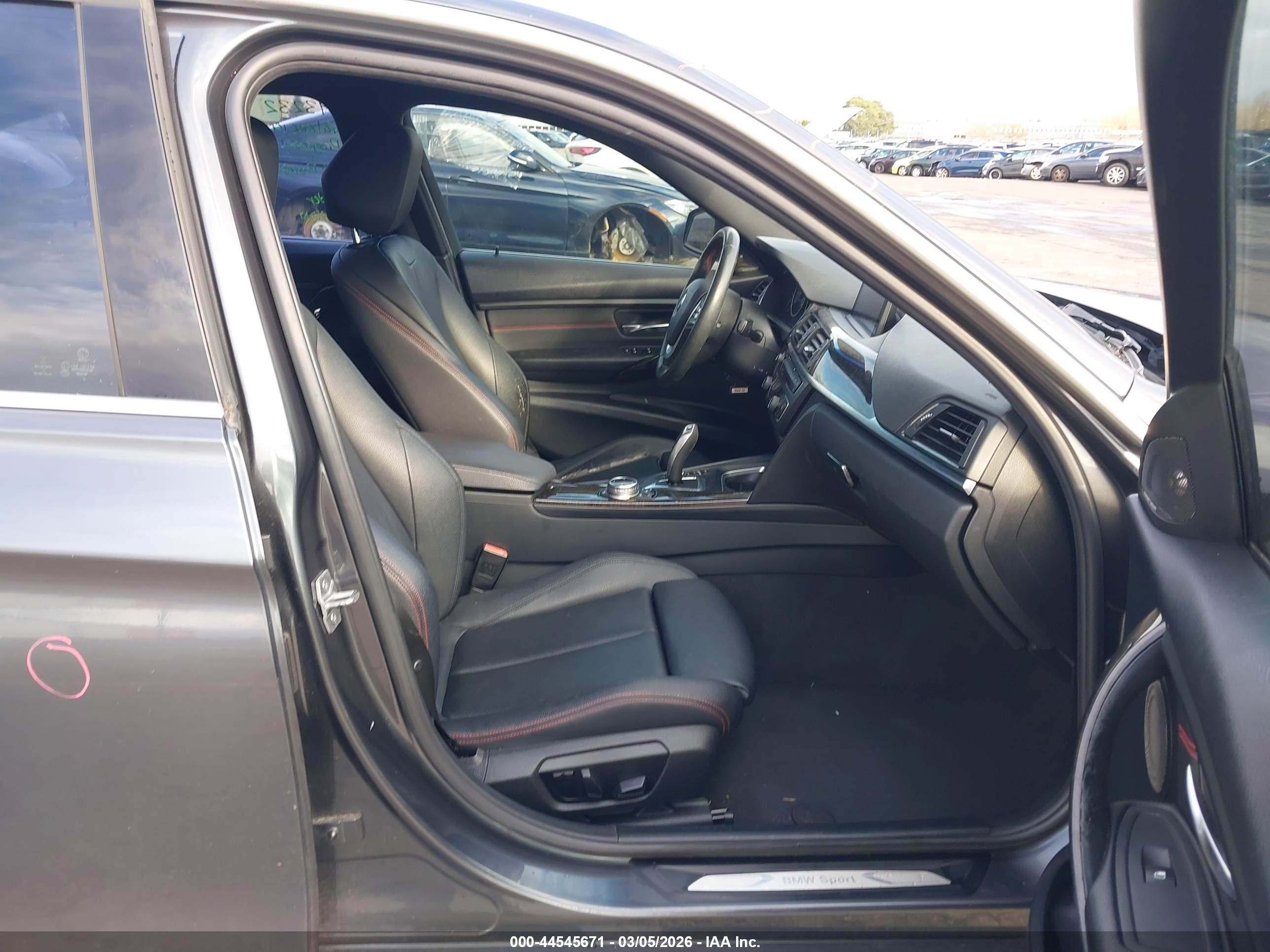 BMW 328I image 5