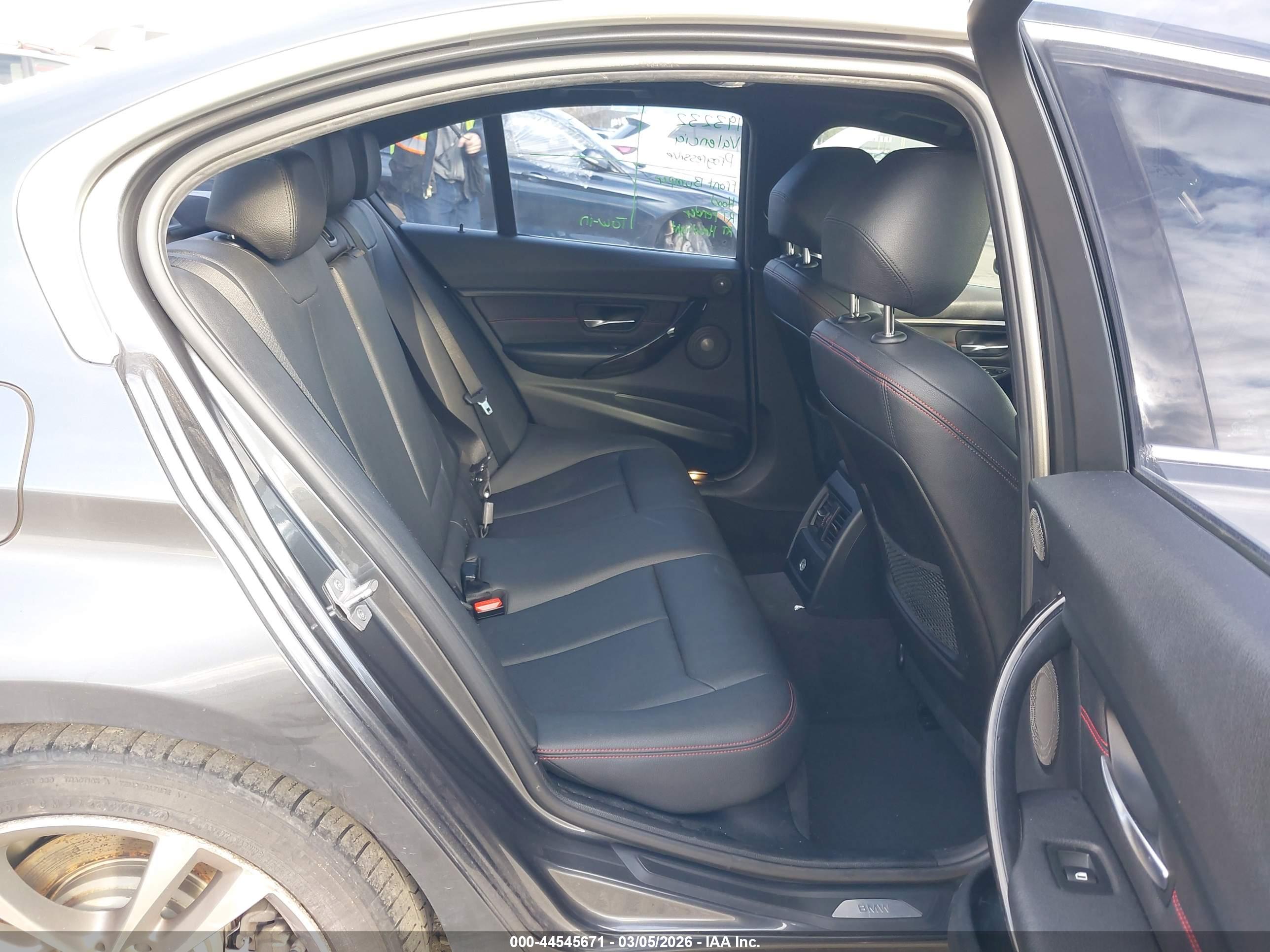 BMW 328I image 8