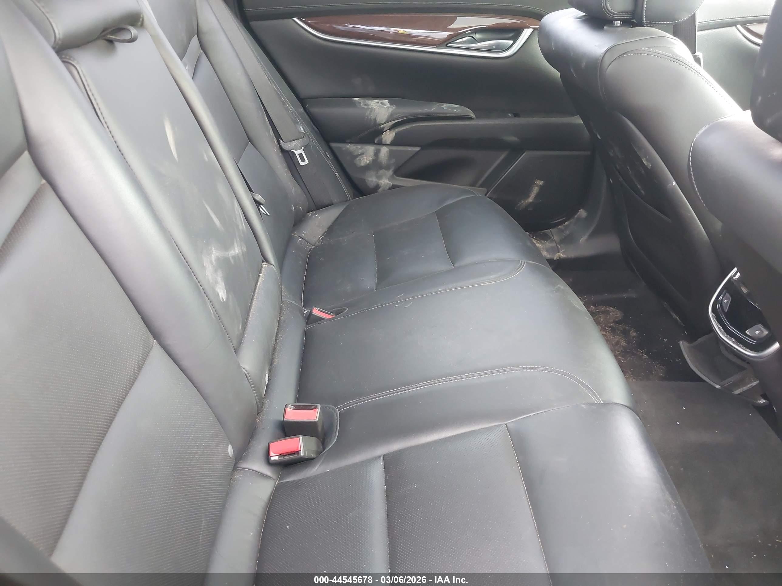 CADILLAC XTS image 8