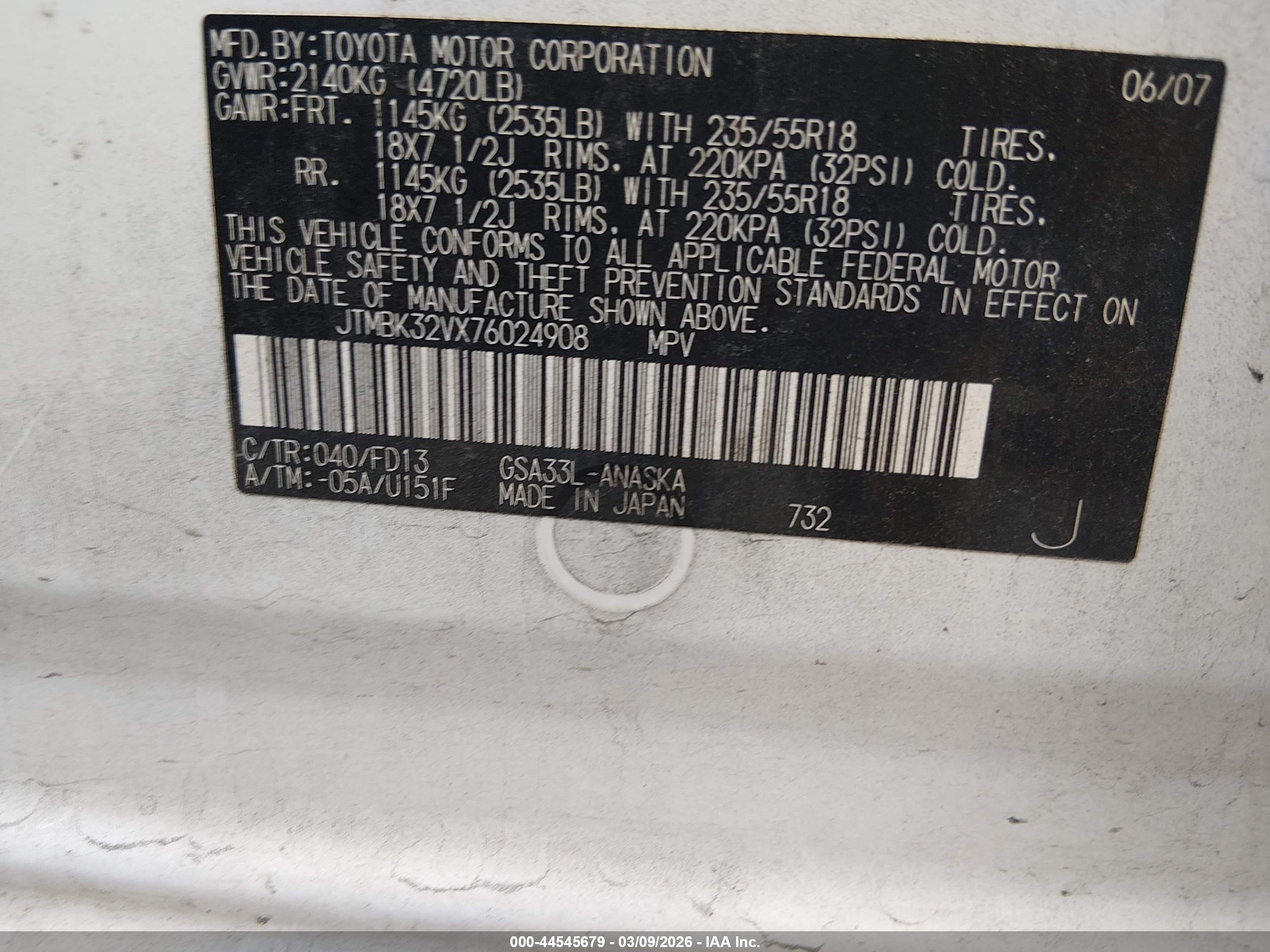 TOYOTA RAV4 image 9
