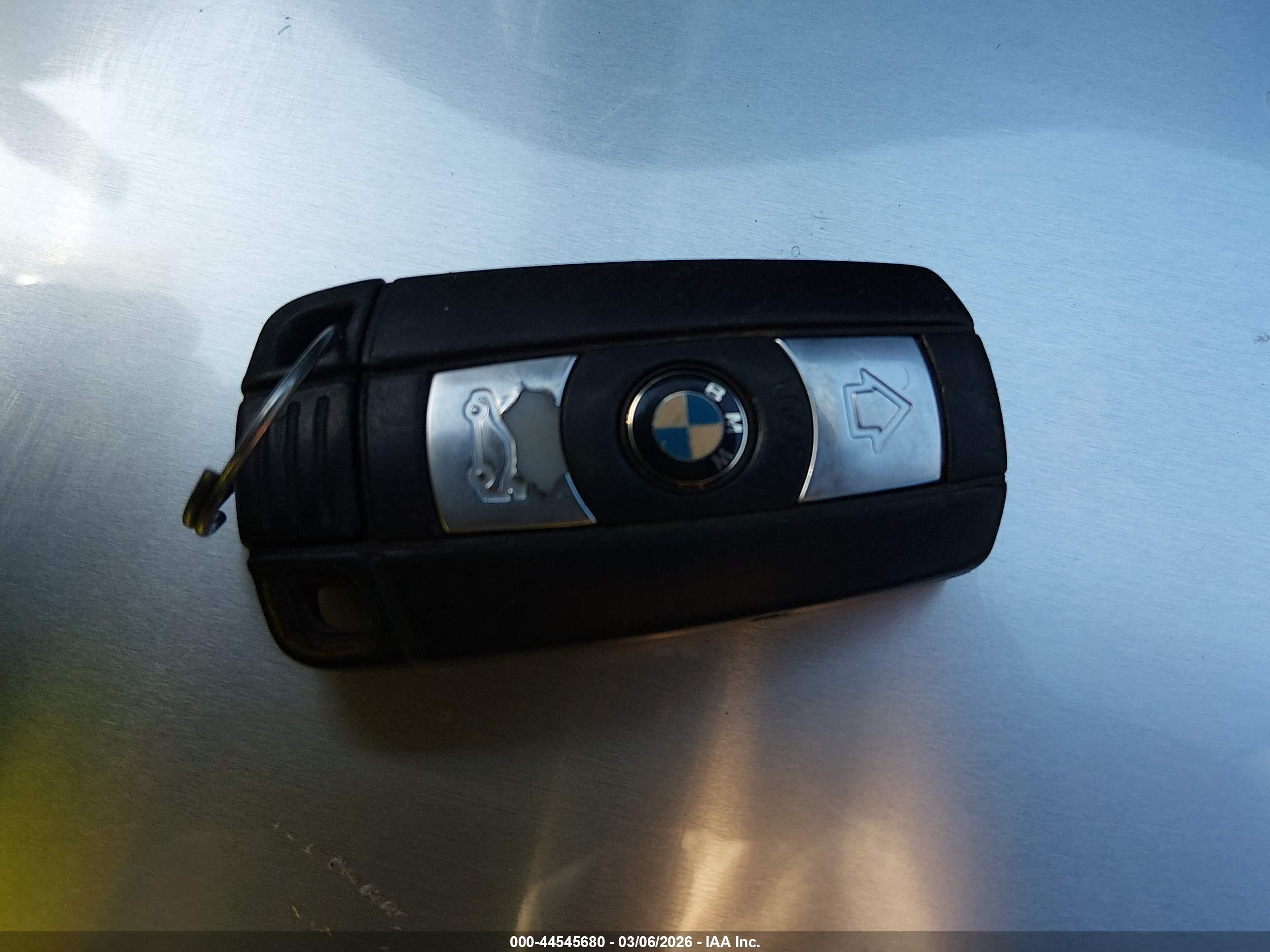 BMW 335I image 11
