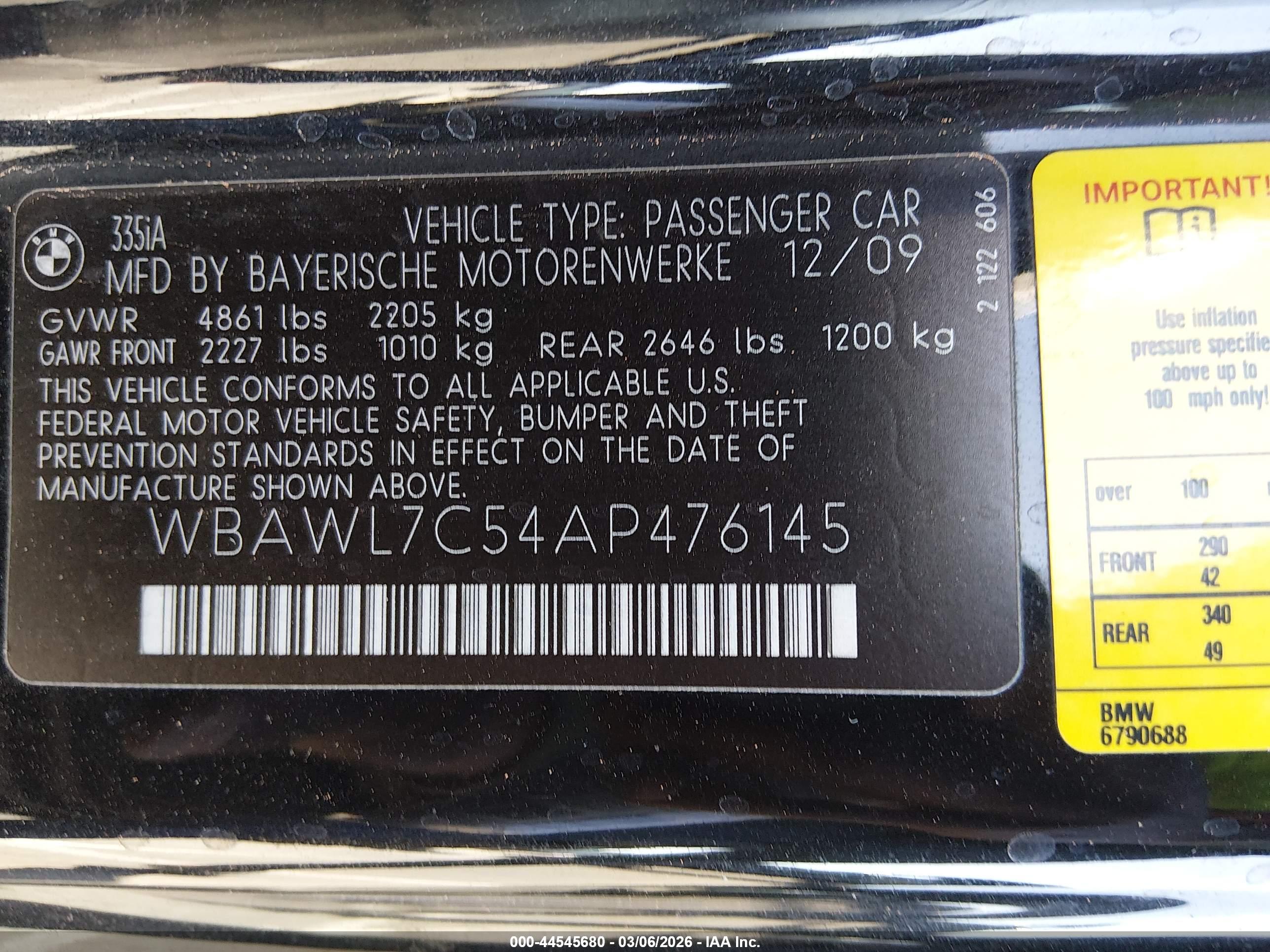 BMW 335I image 9