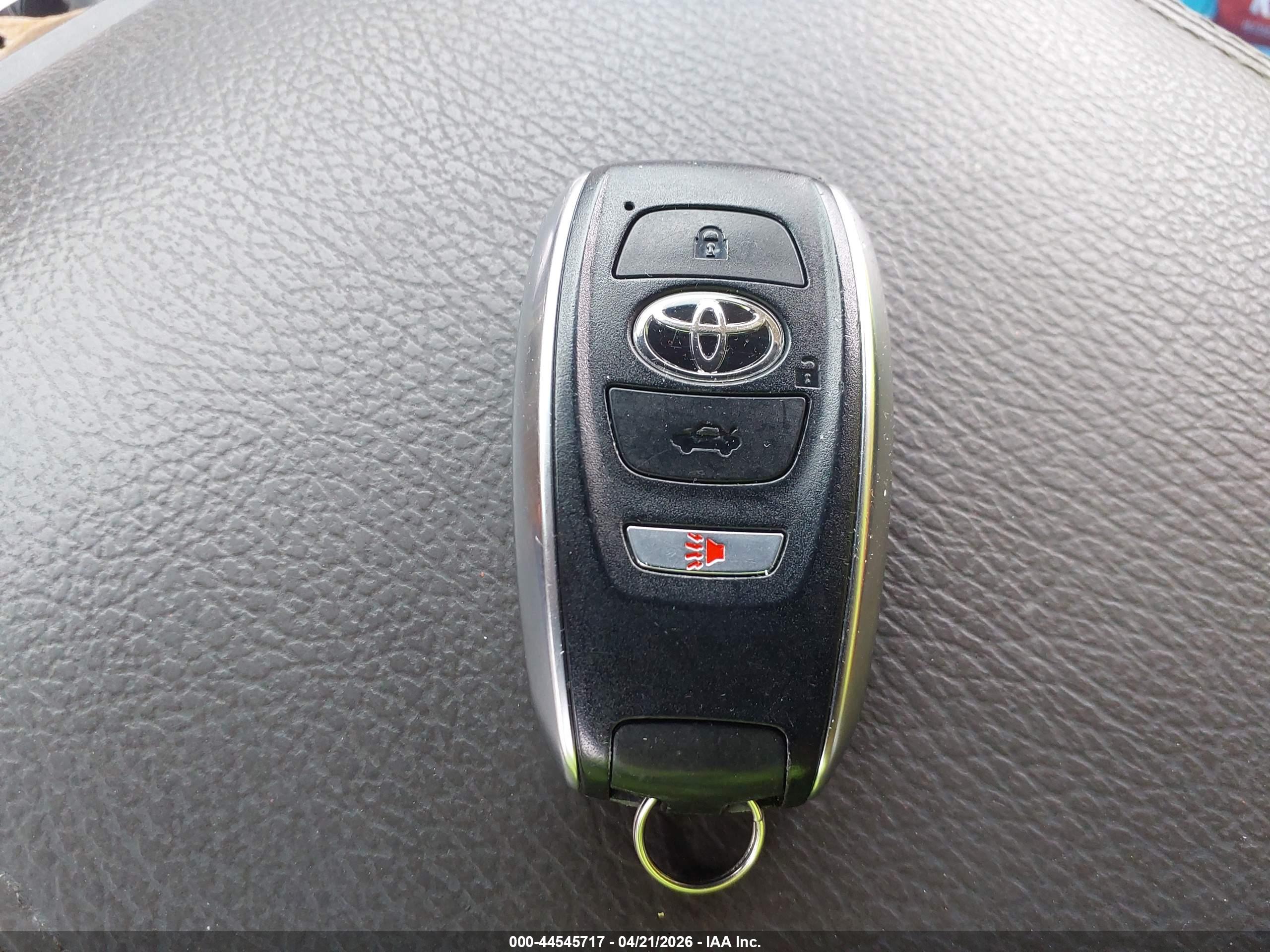 TOYOTA GR86 image 11
