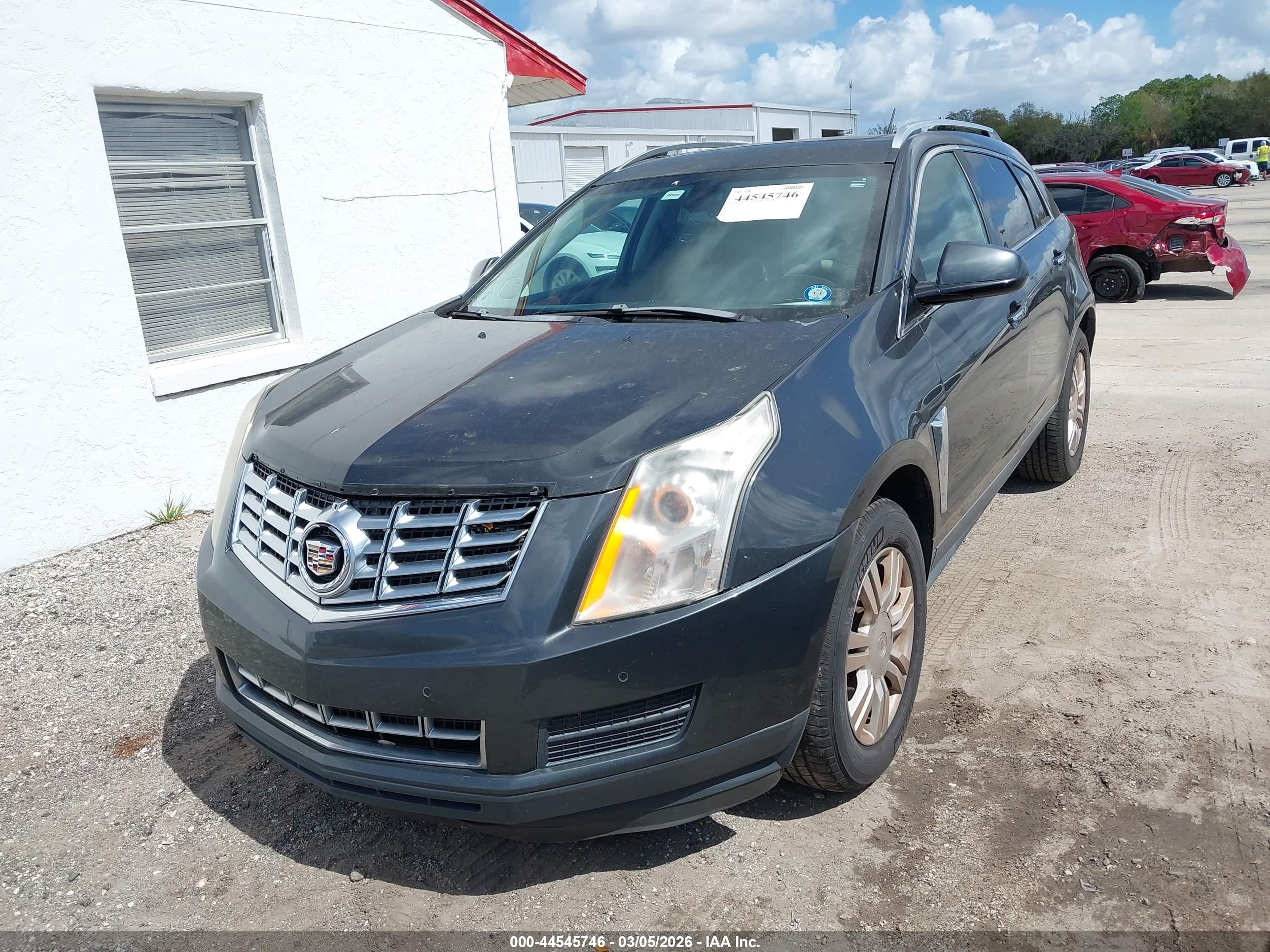CADILLAC SRX image 6