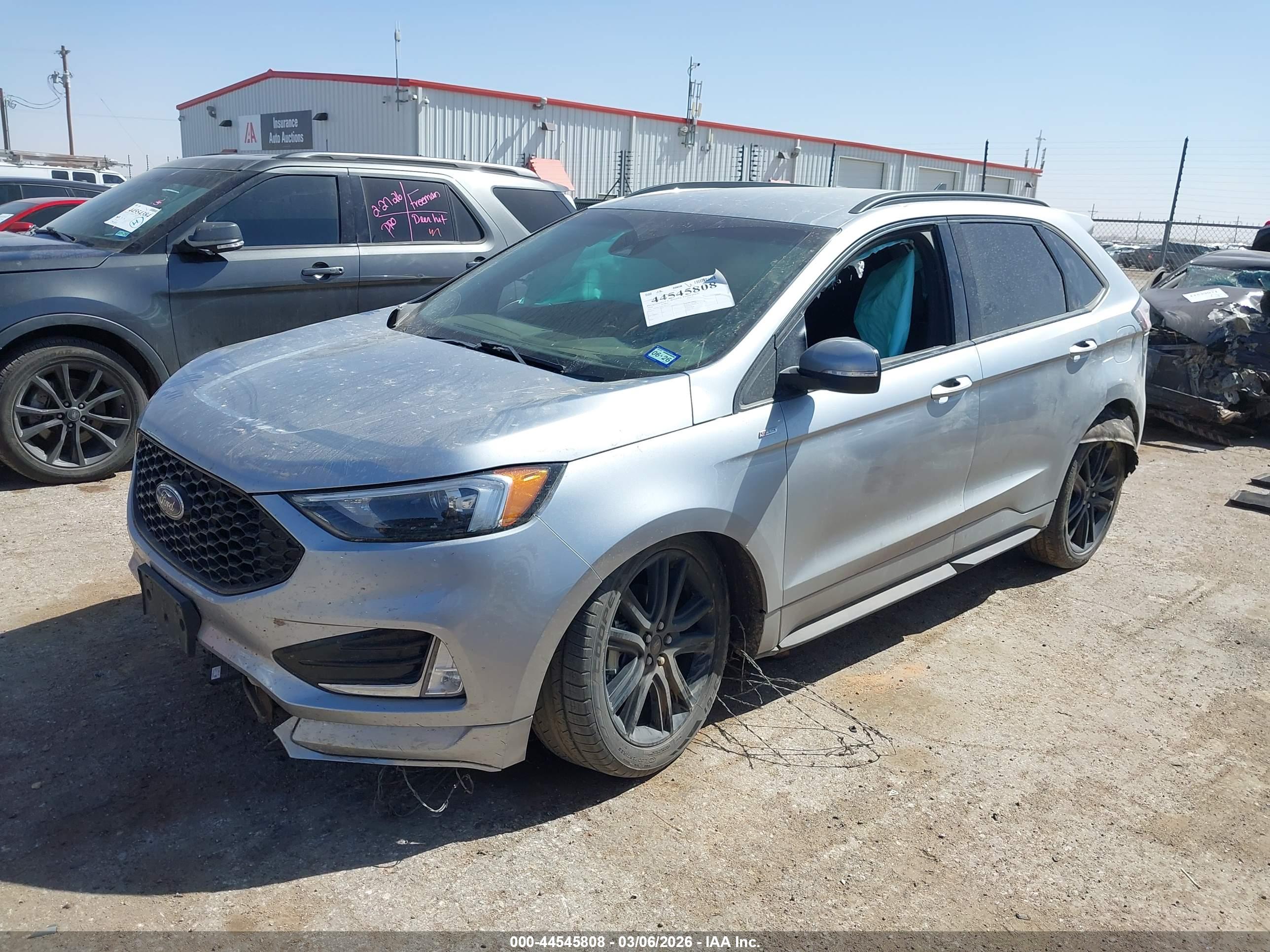FORD EDGE image 2