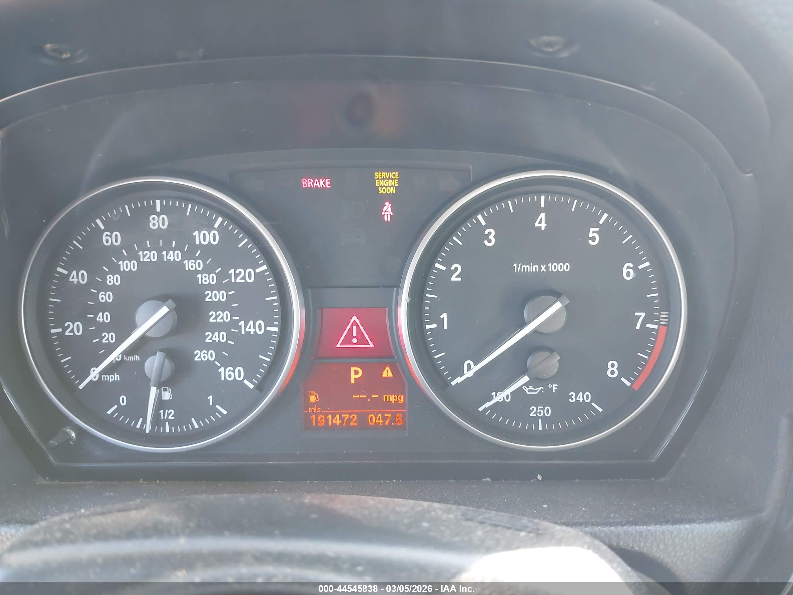 BMW 328I image 7