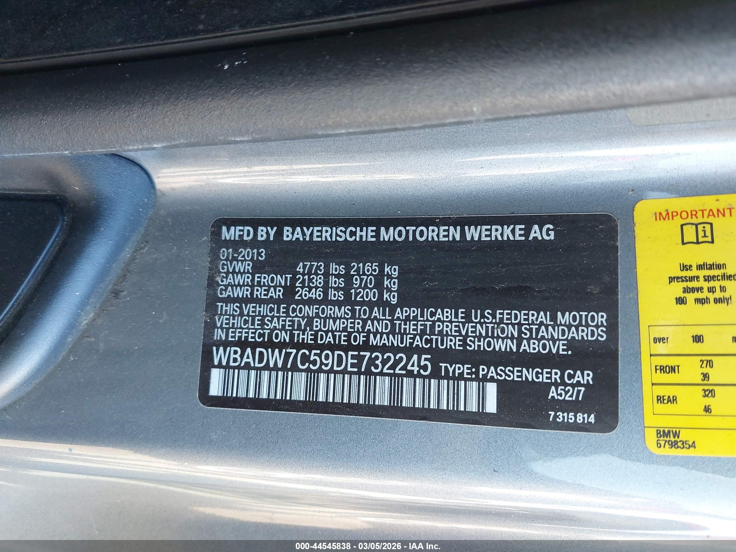 BMW 328I image 9