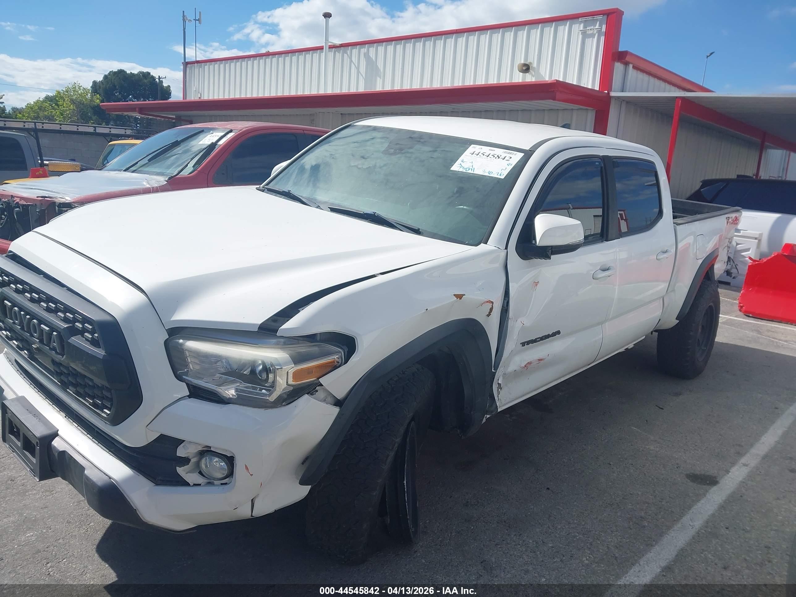 TOYOTA TACOMA image 2