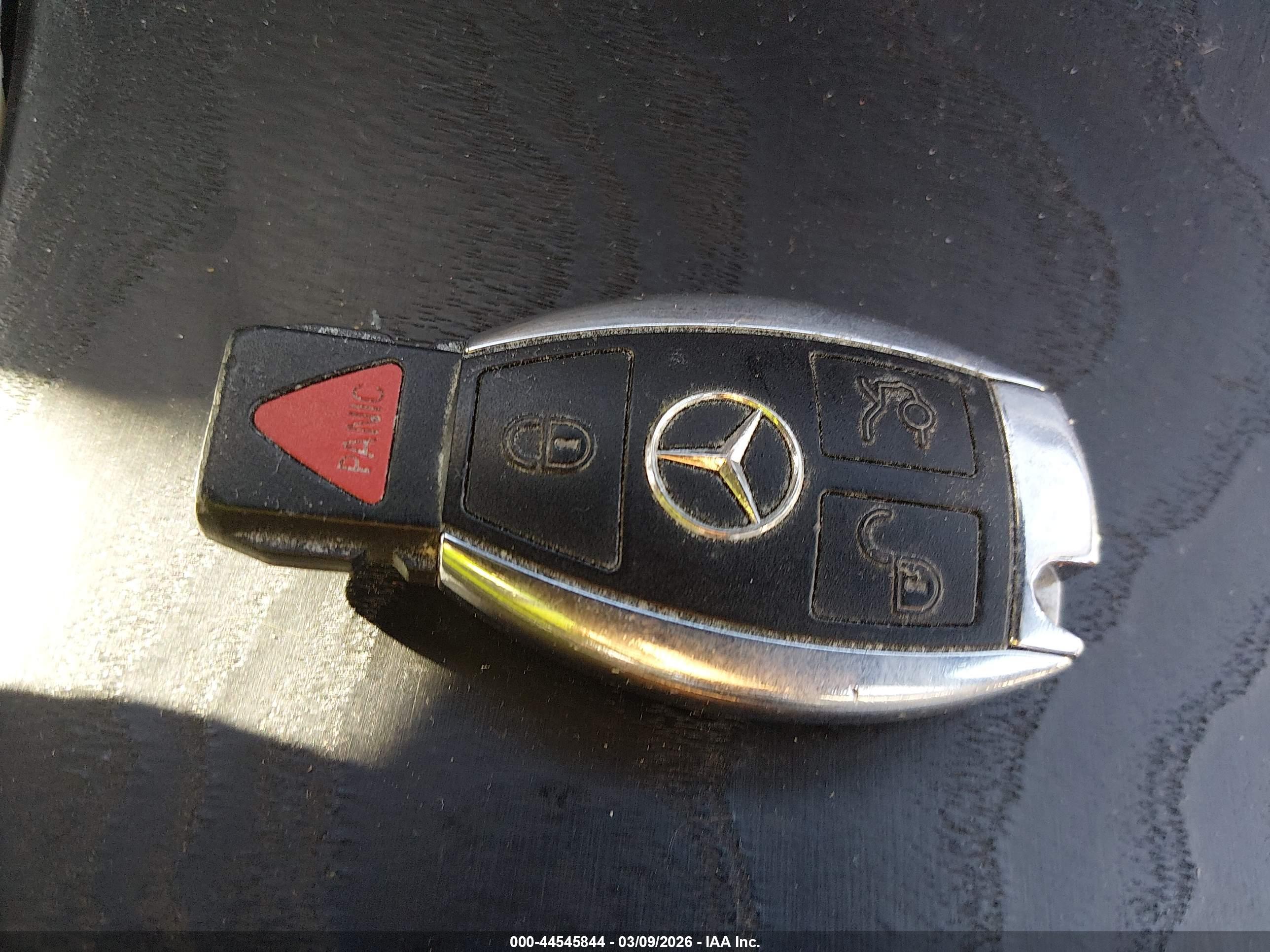MERCEDES-BENZ C image 11