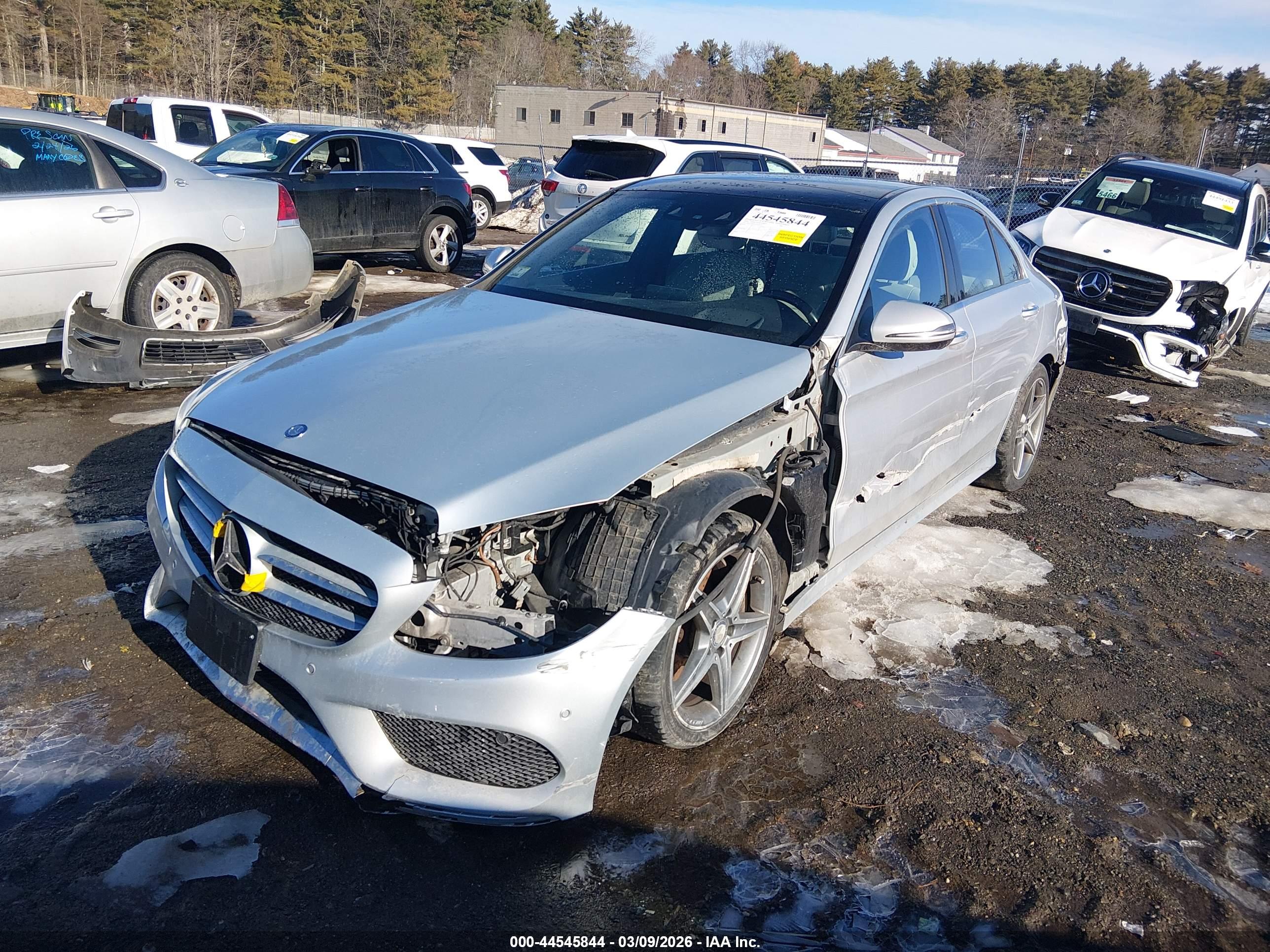MERCEDES-BENZ C image 2