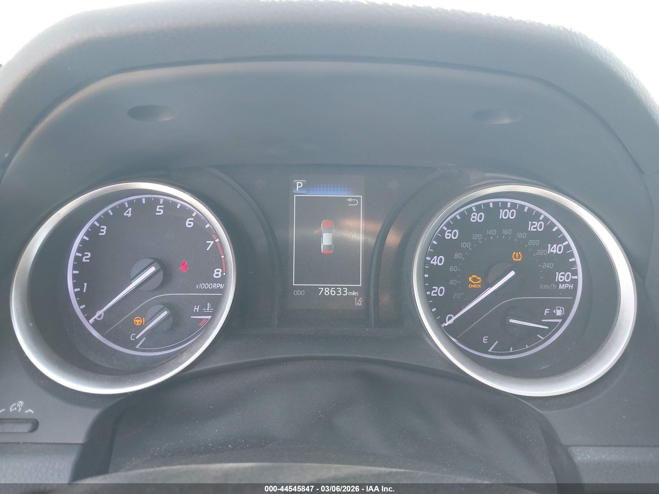 TOYOTA CAMRY image 7