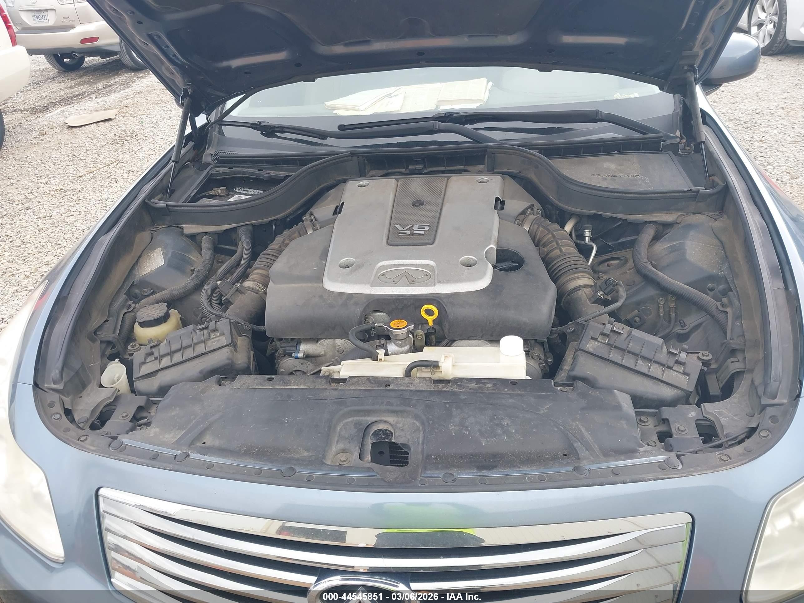 INFINITI G35 image 10
