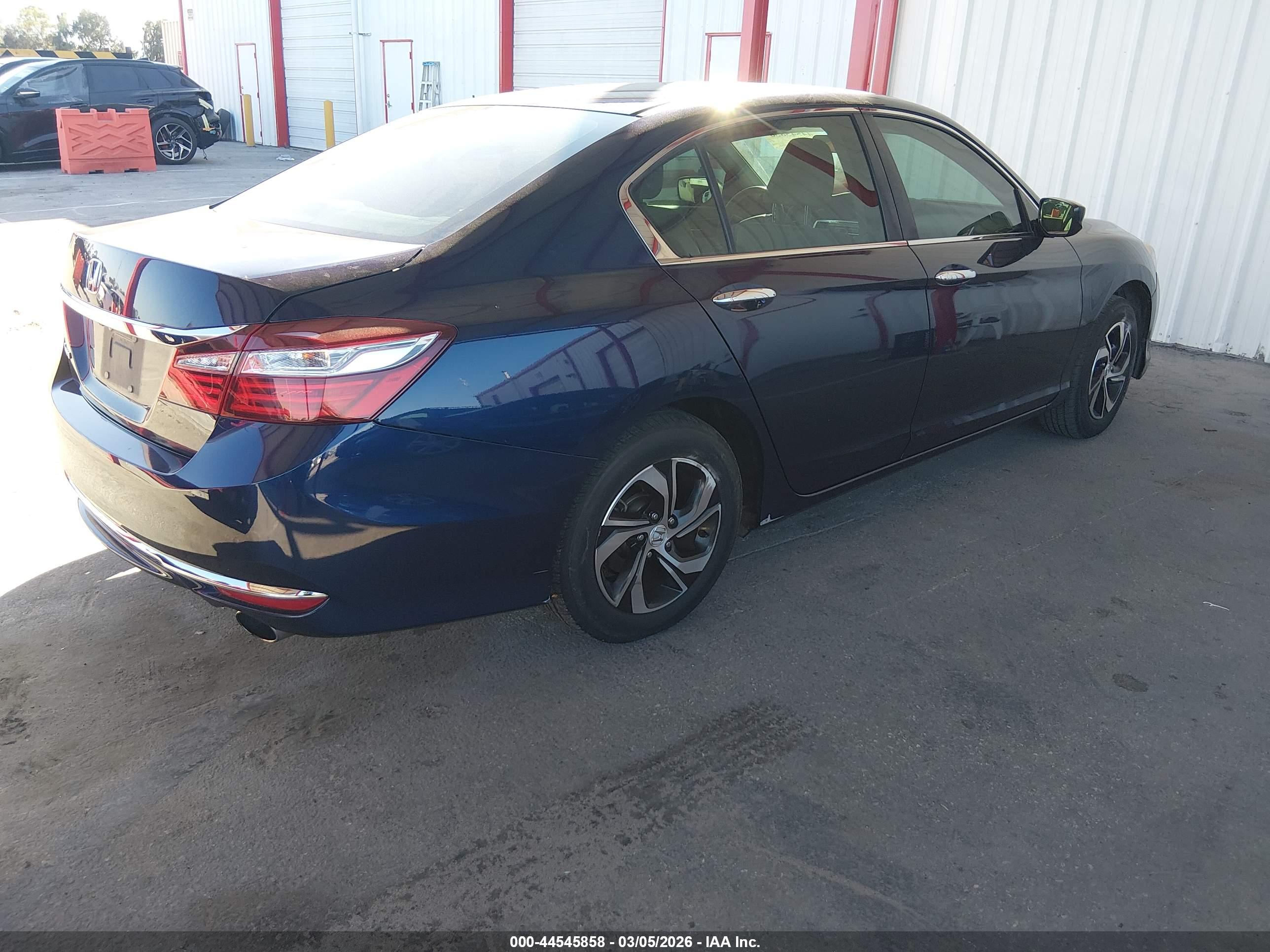 HONDA ACCORD image 4