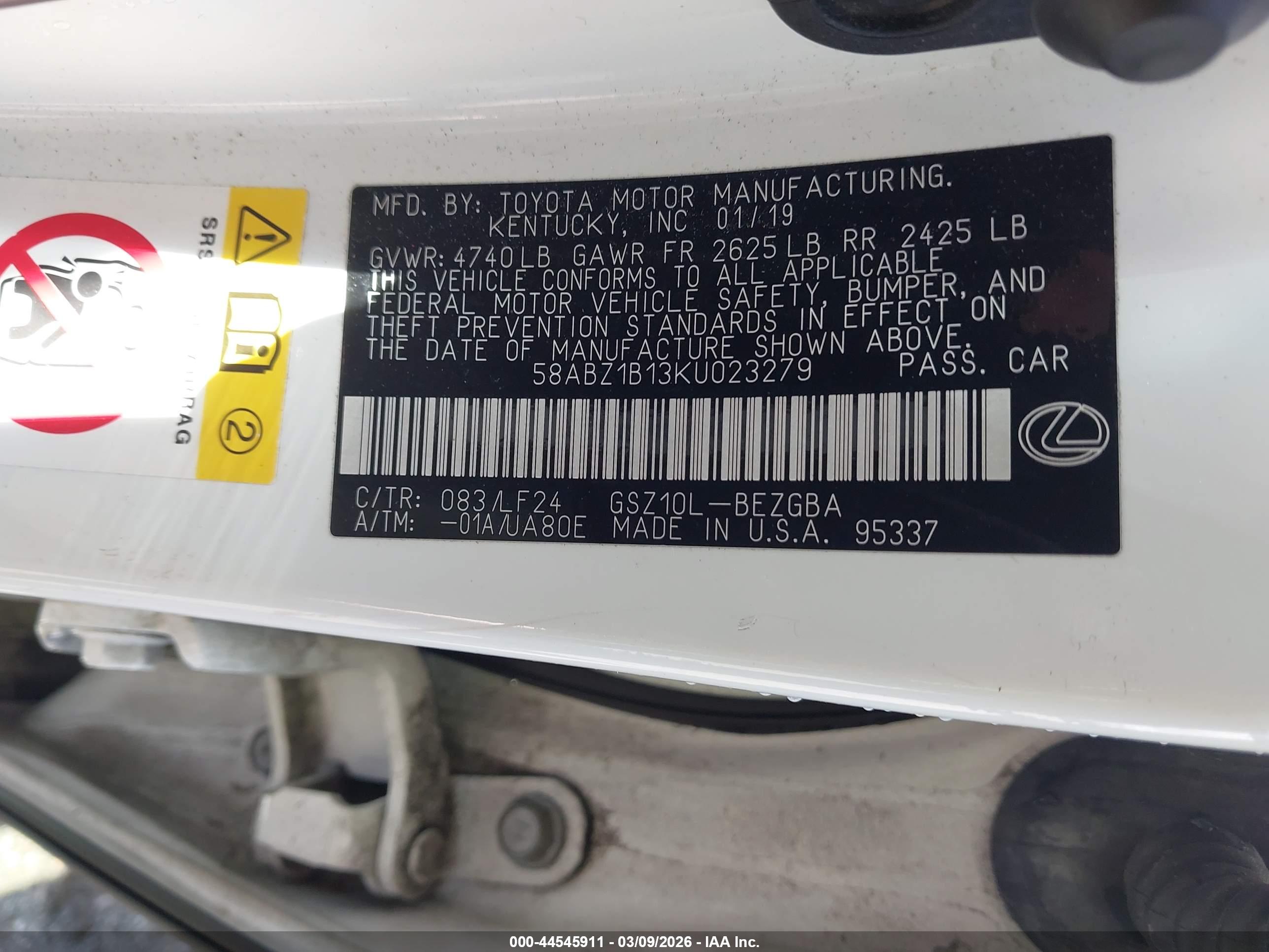 LEXUS ES image 9