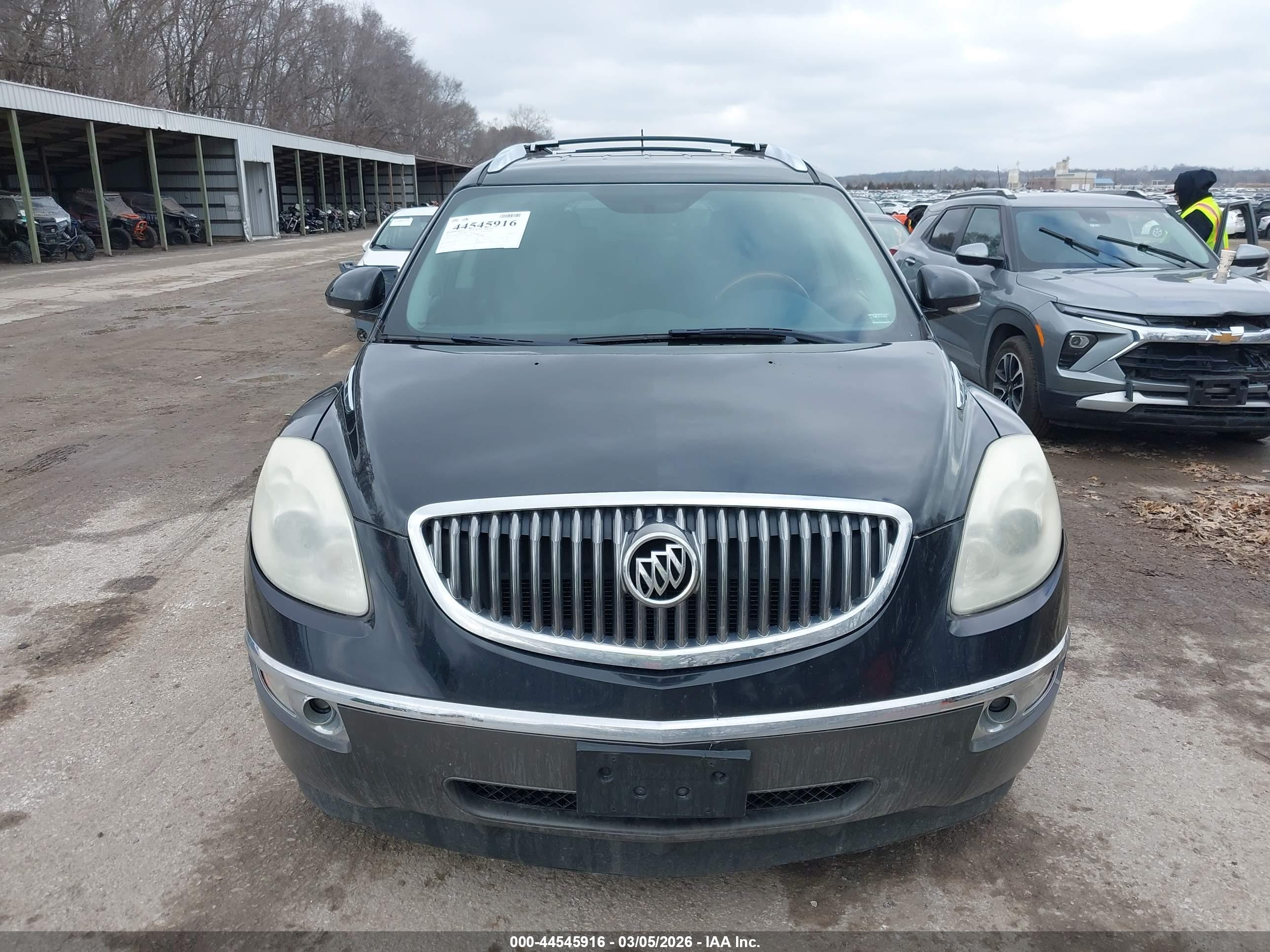 BUICK ENCLAVE image 6