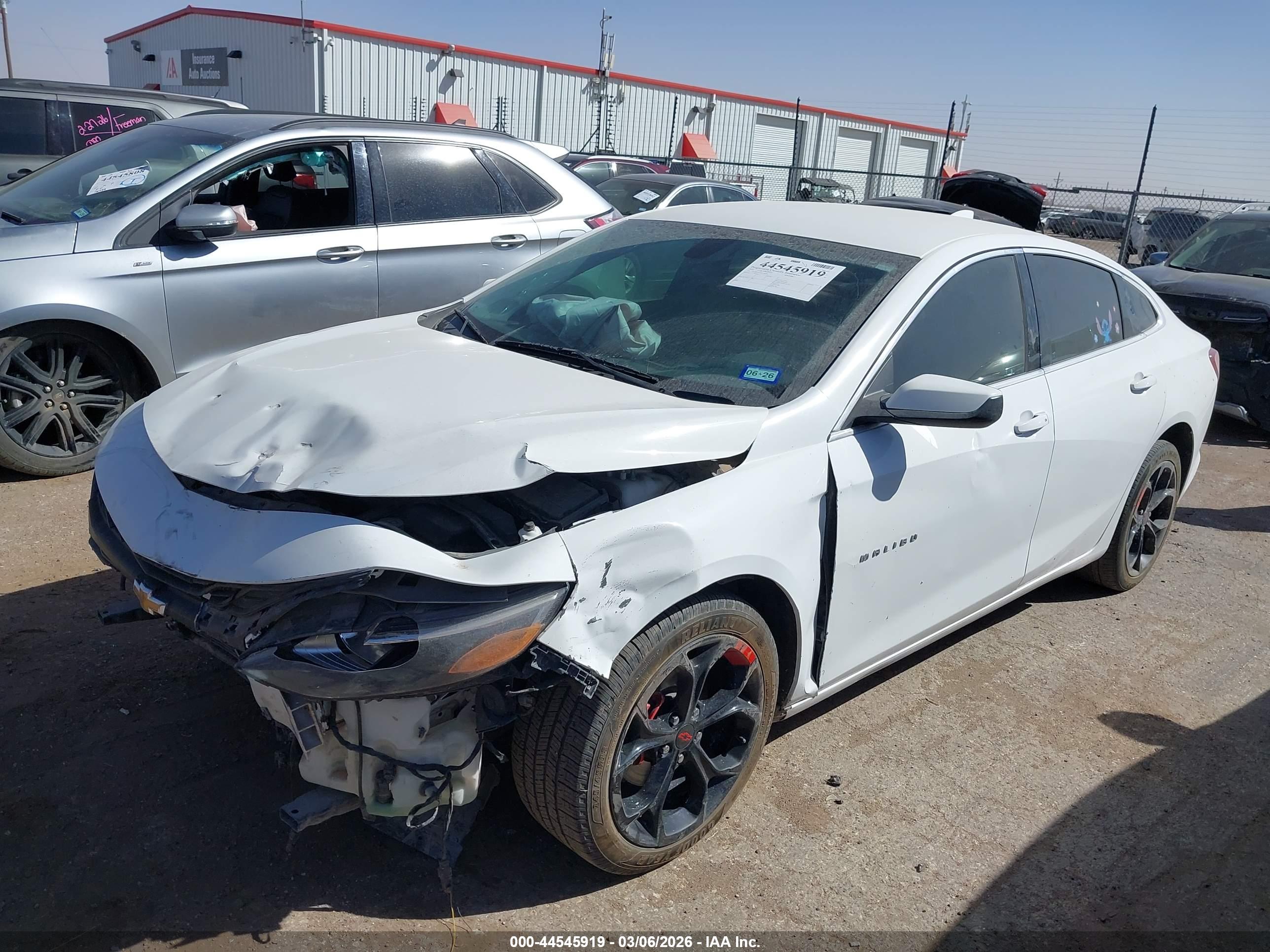 CHEVROLET MALIBU image 2
