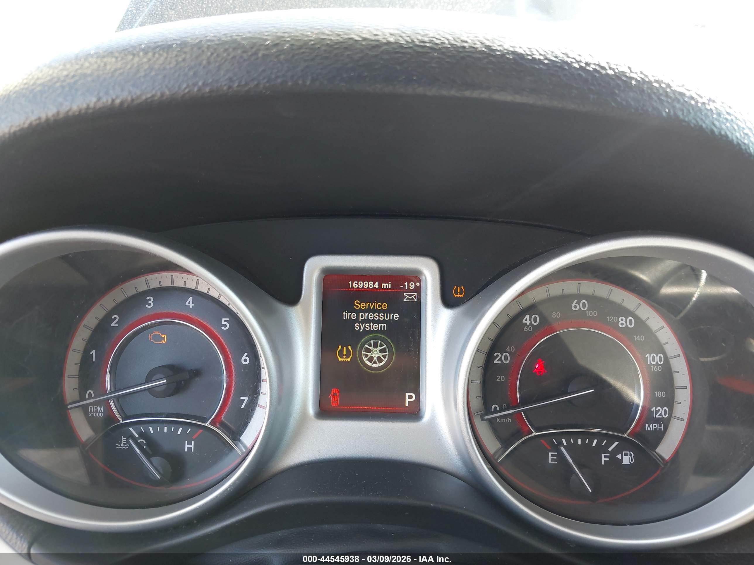 DODGE JOURNEY image 7