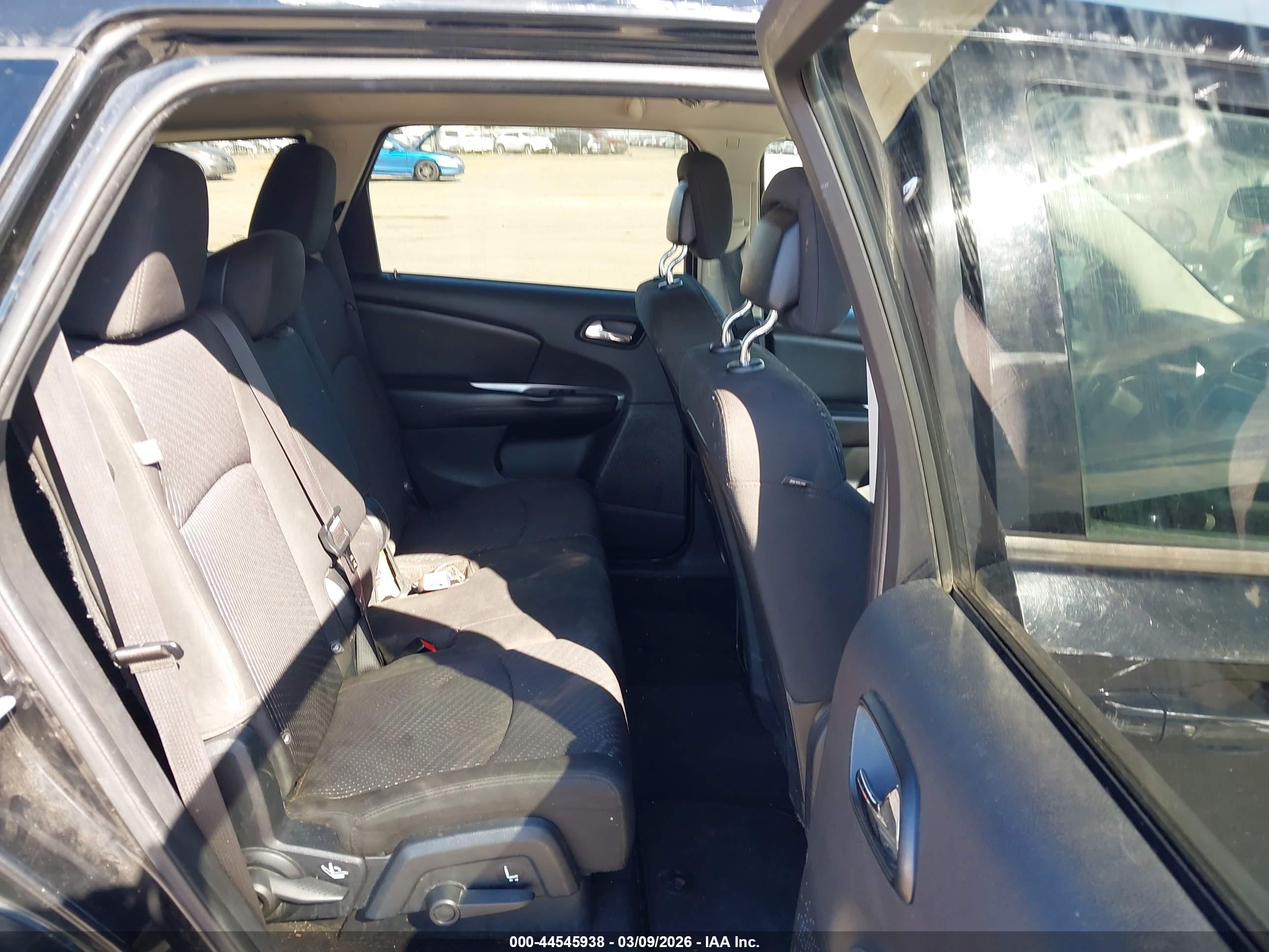 DODGE JOURNEY image 8