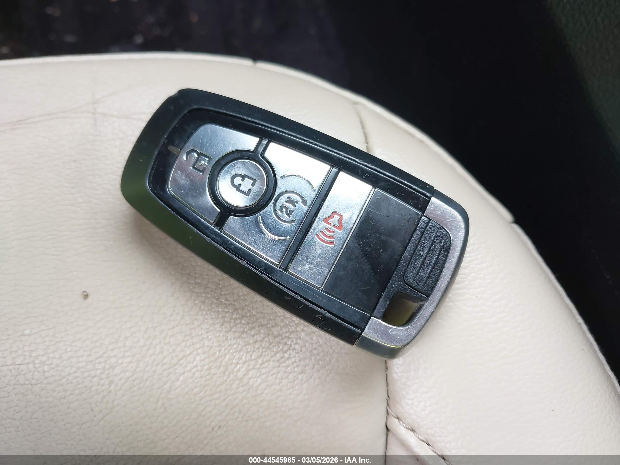 FORD EDGE image 11
