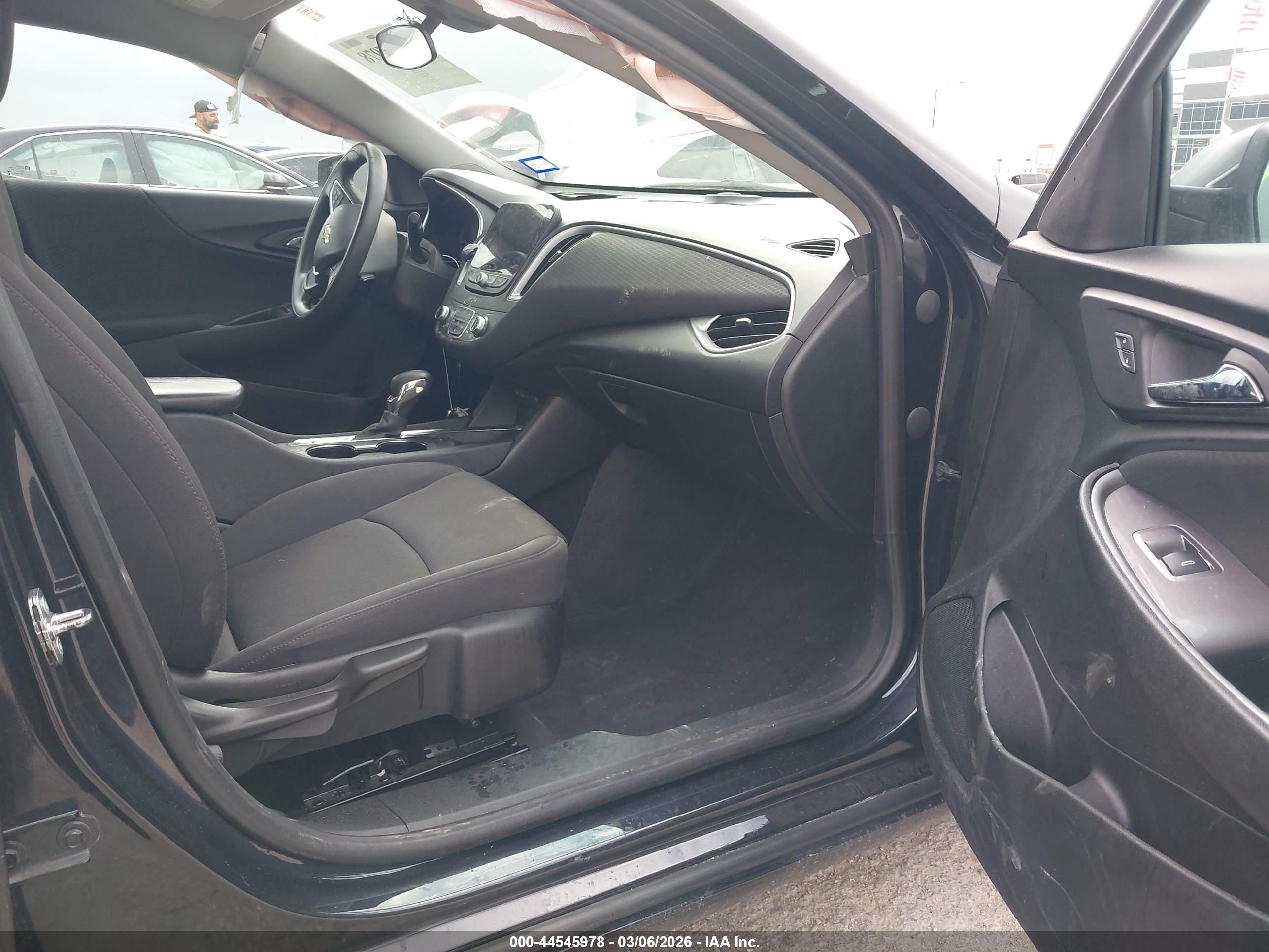 CHEVROLET MALIBU image 5