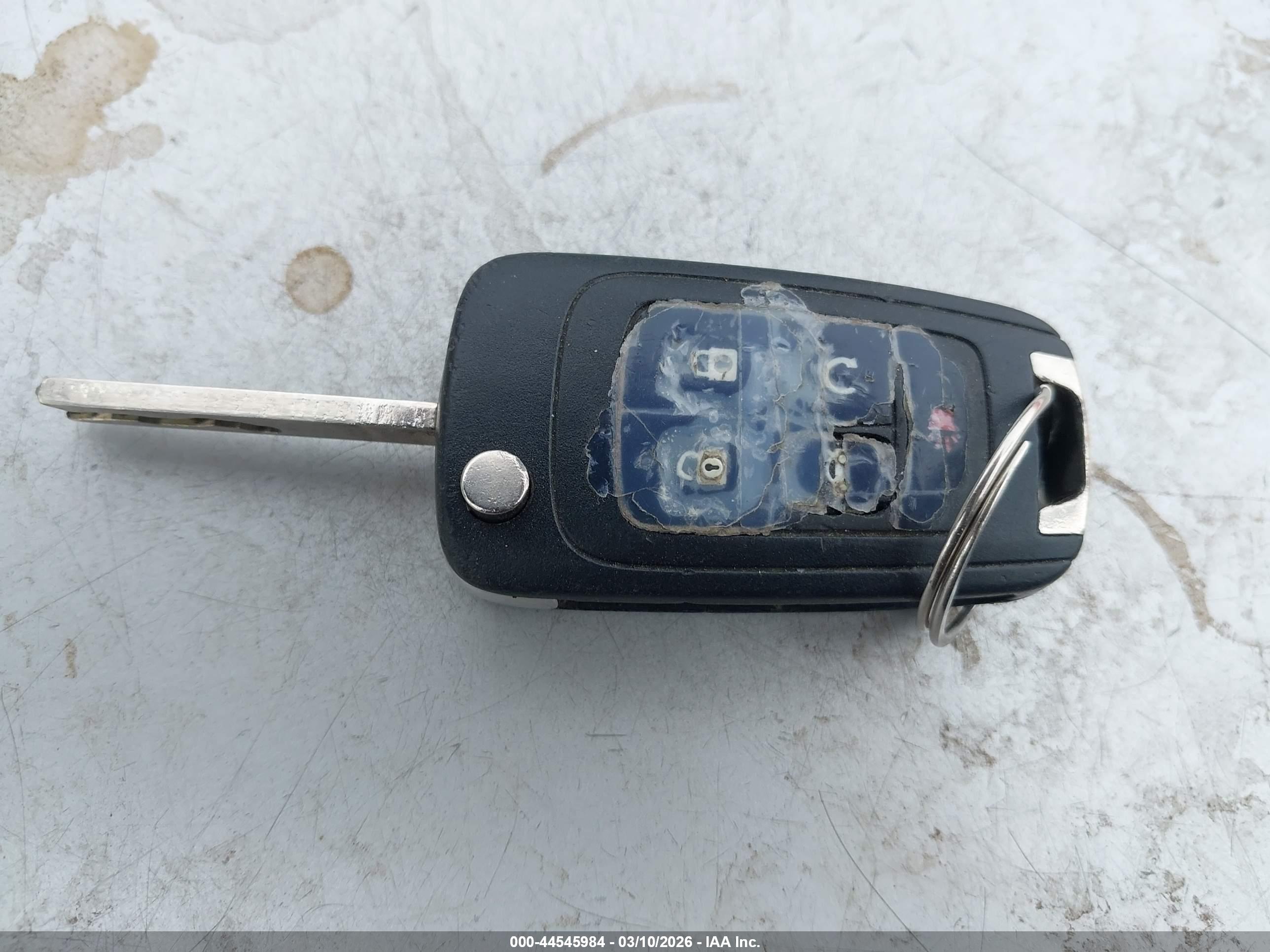 BUICK LACROSSE image 11