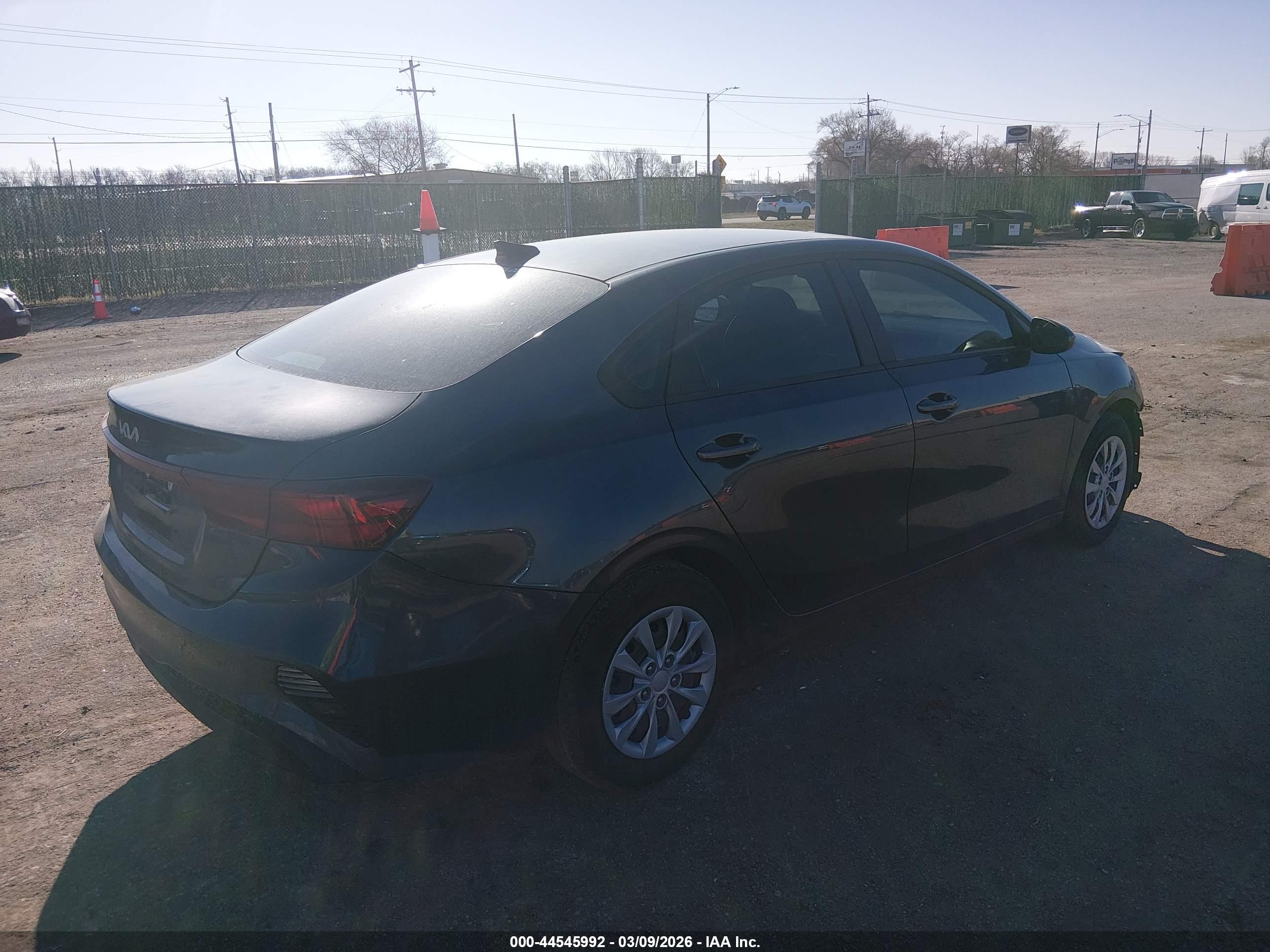 KIA FORTE image 4
