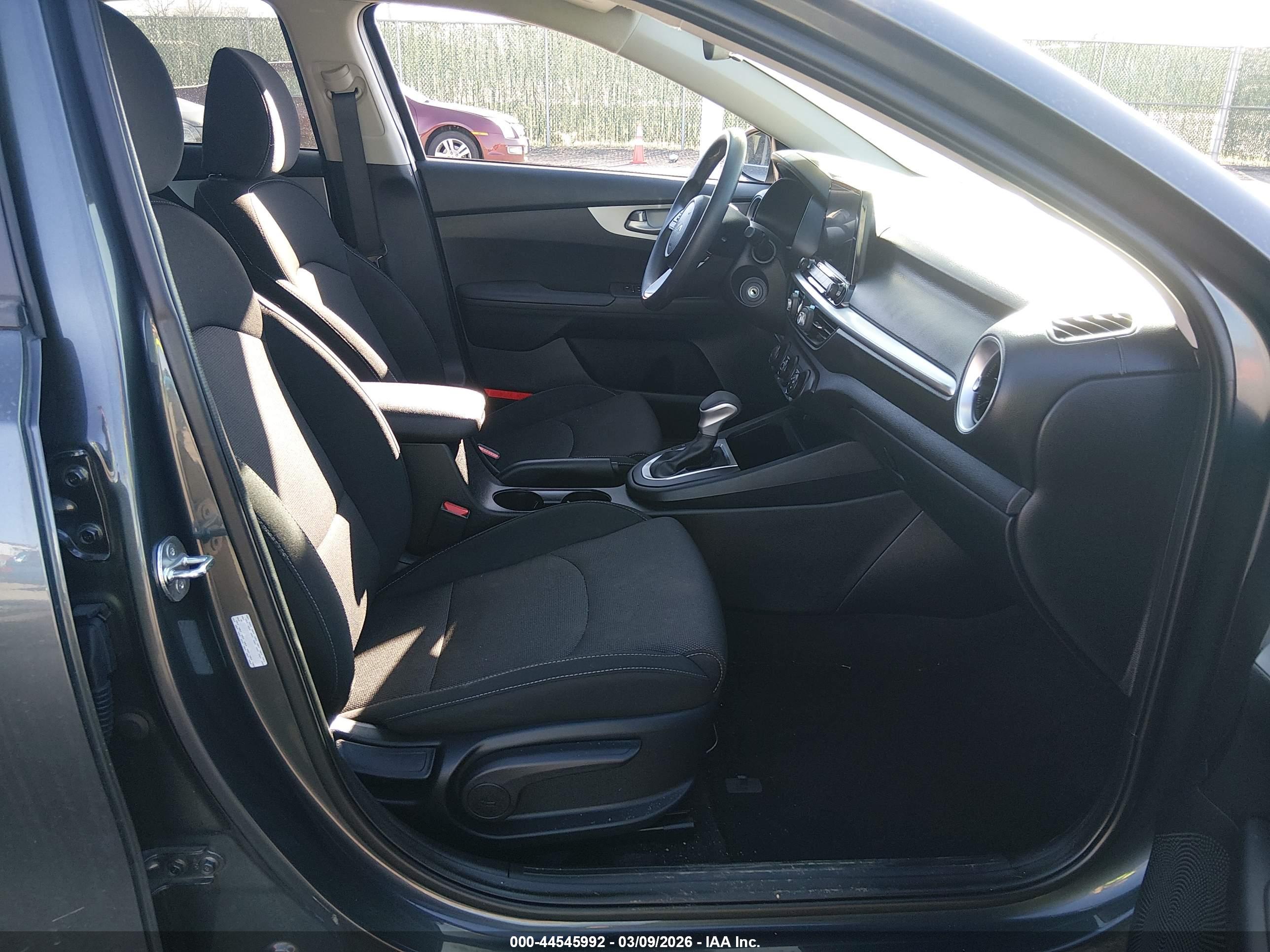 KIA FORTE image 5