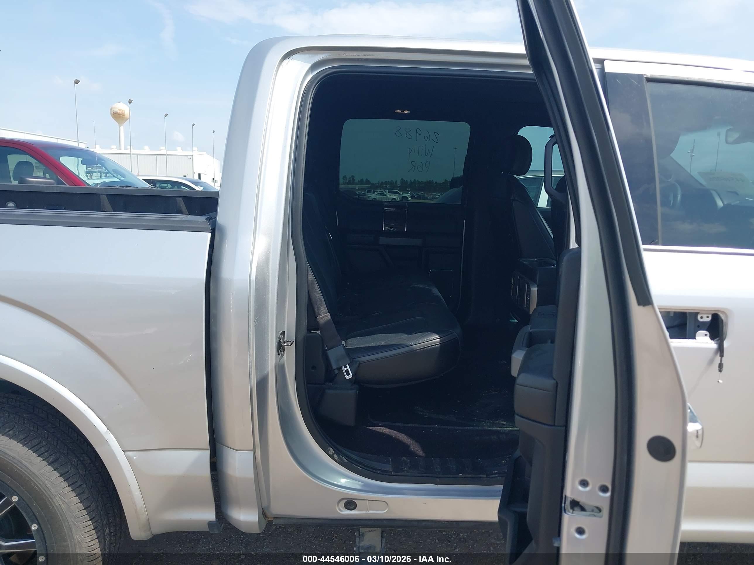 FORD F-150 image 8