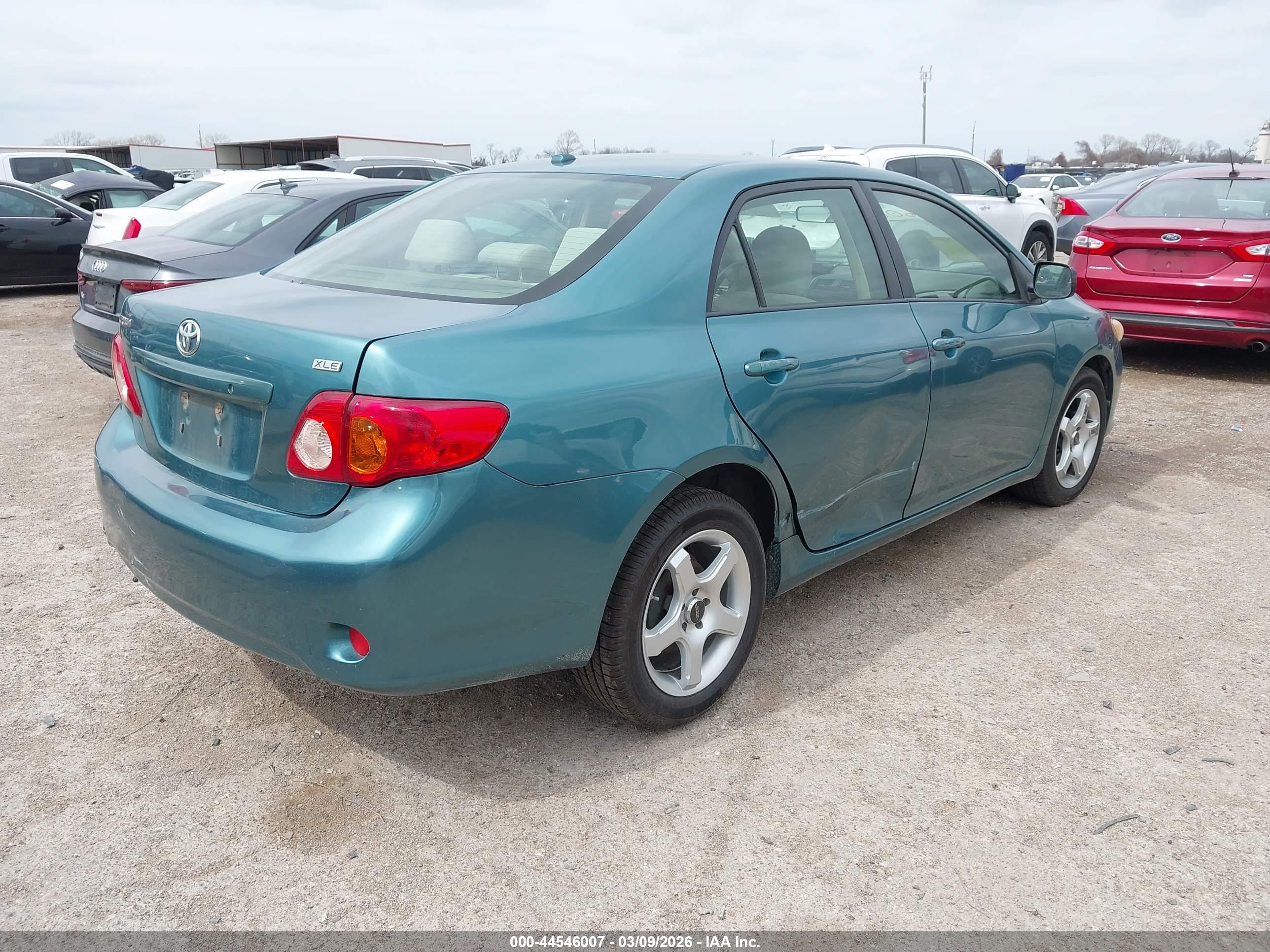 TOYOTA COROLLA image 4