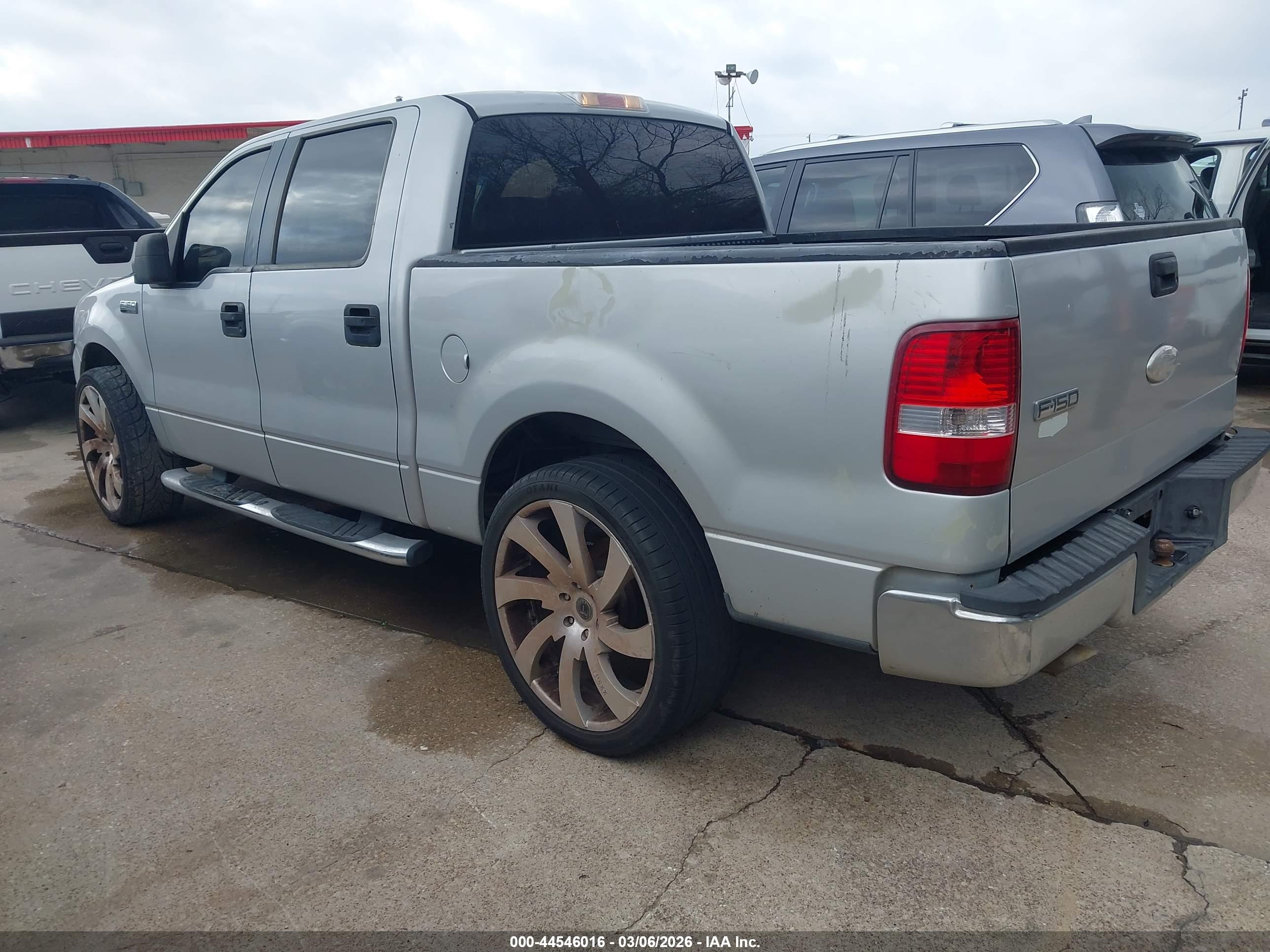 FORD F-150 image 3