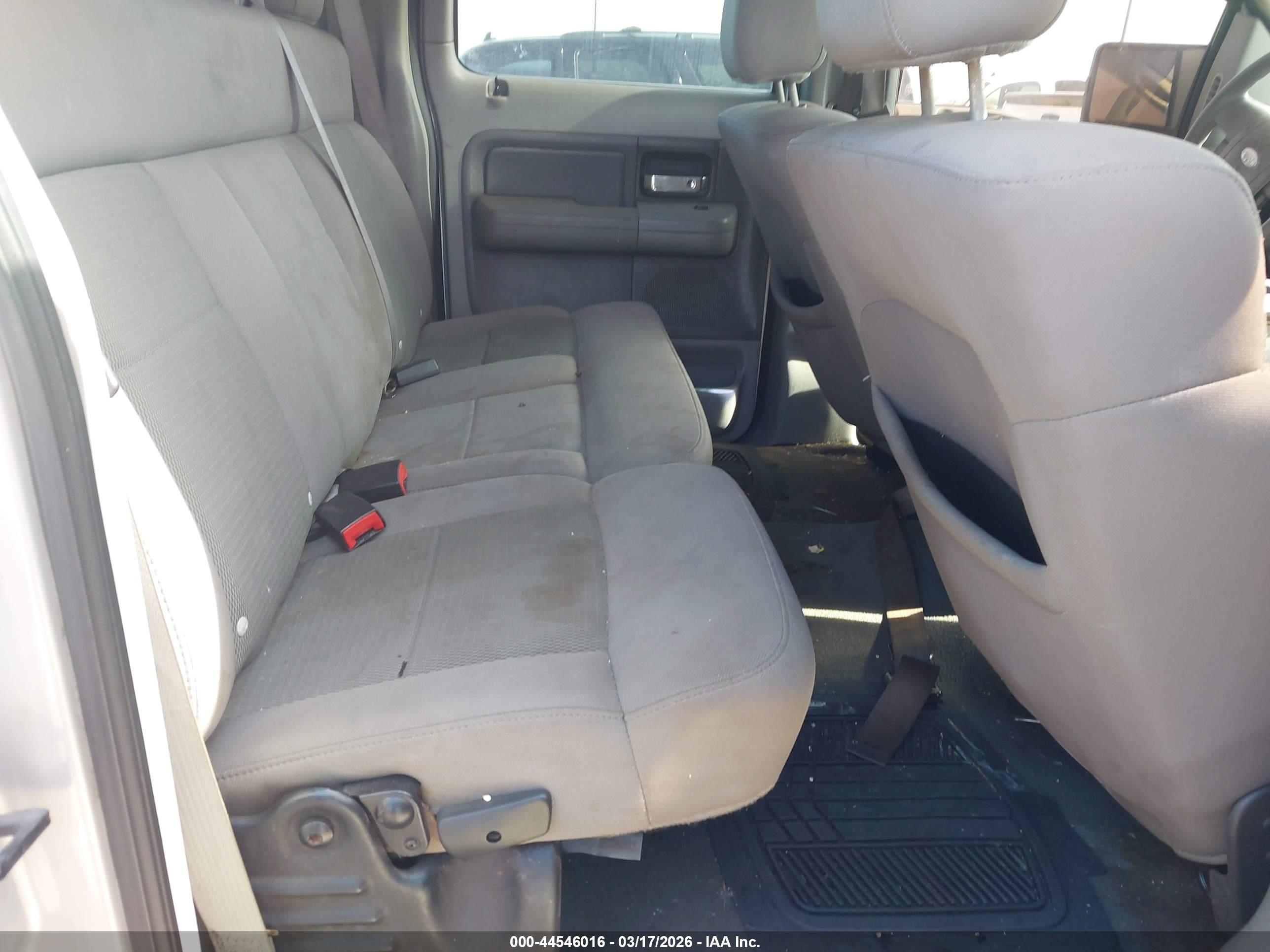 FORD F-150 image 8