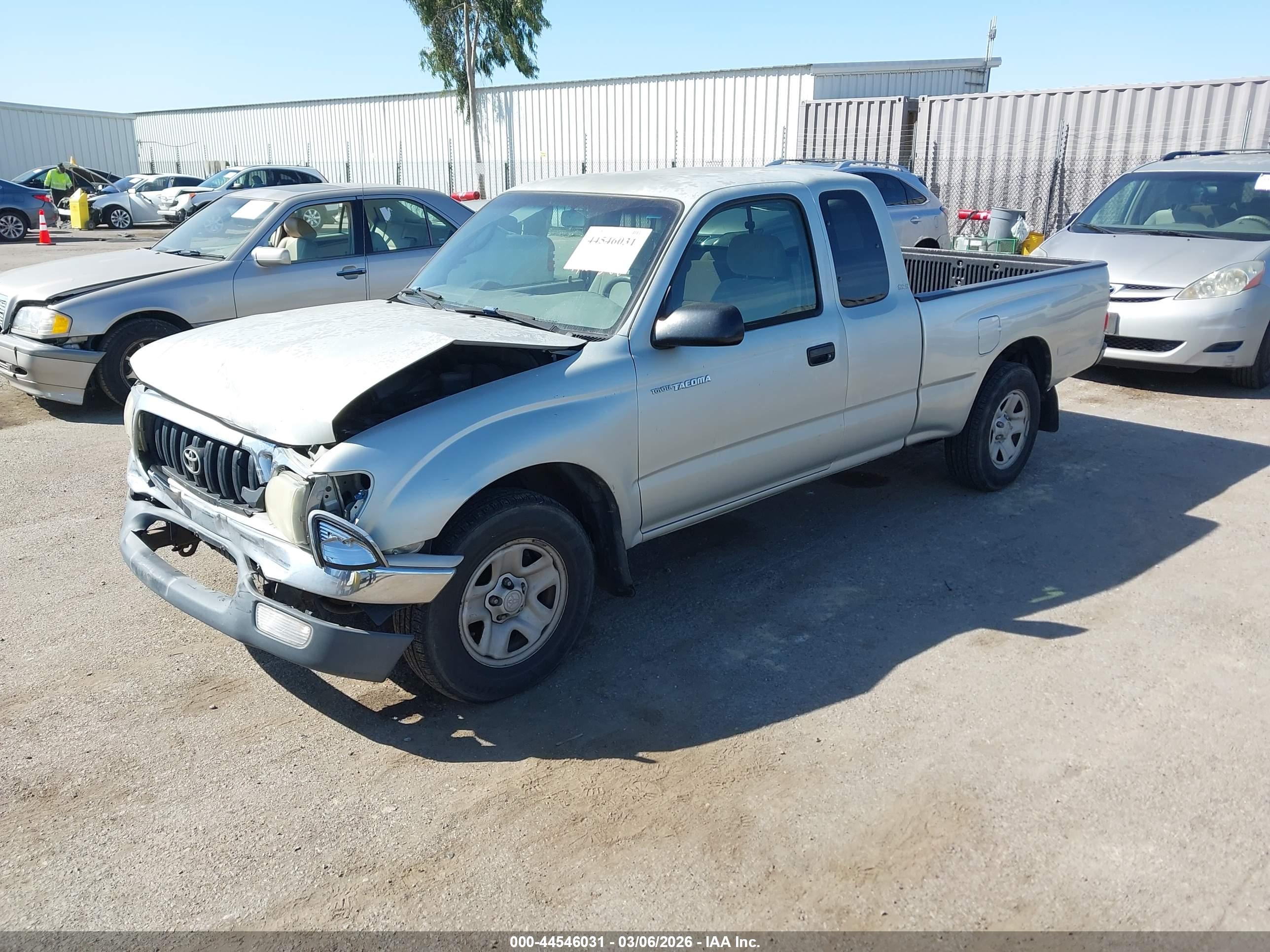 TOYOTA TACOMA image 2
