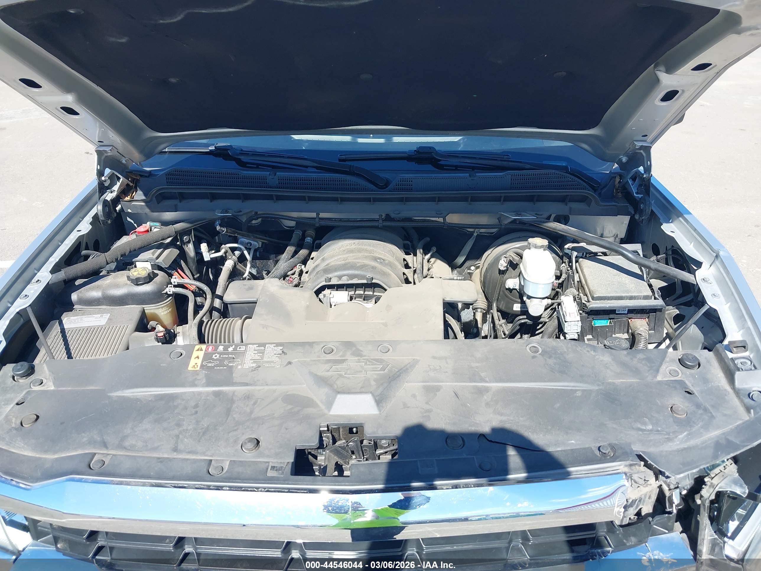 CHEVROLET SILVERADO image 10