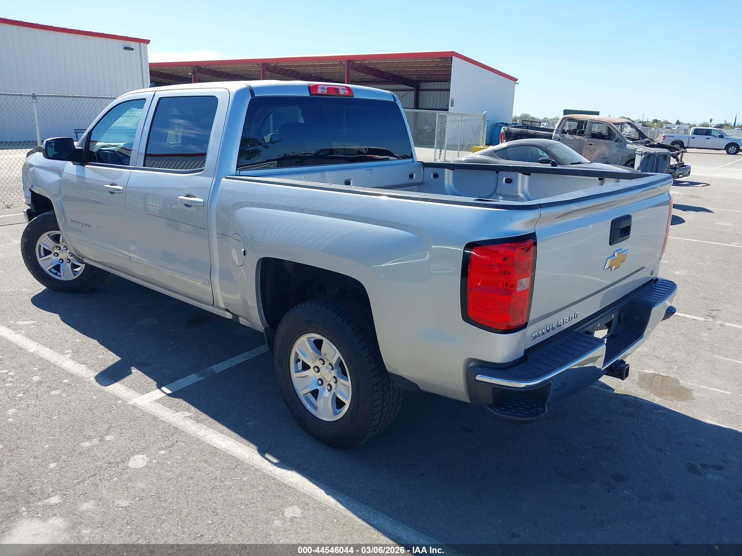 CHEVROLET SILVERADO image 3