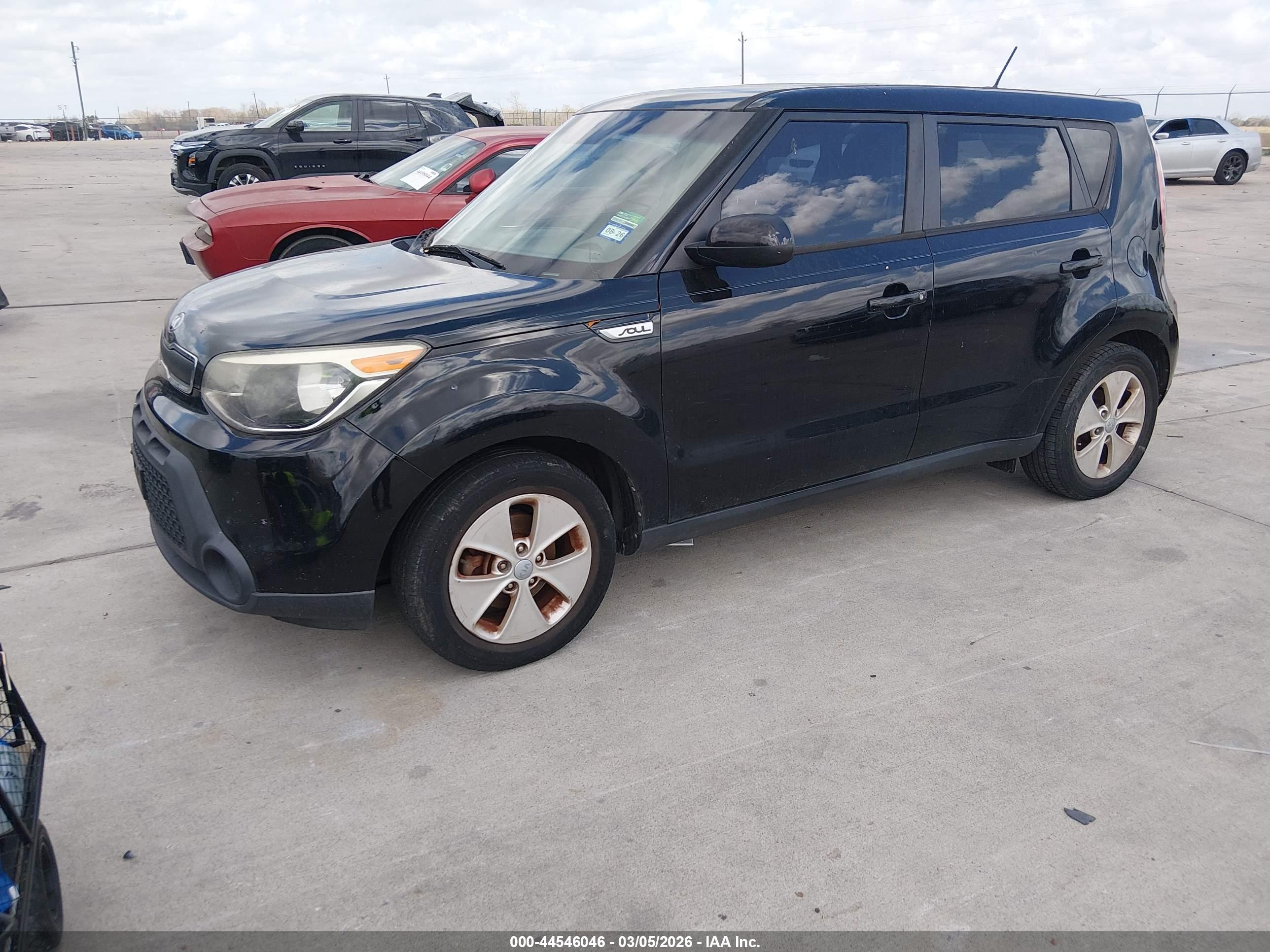 KIA SOUL image 2