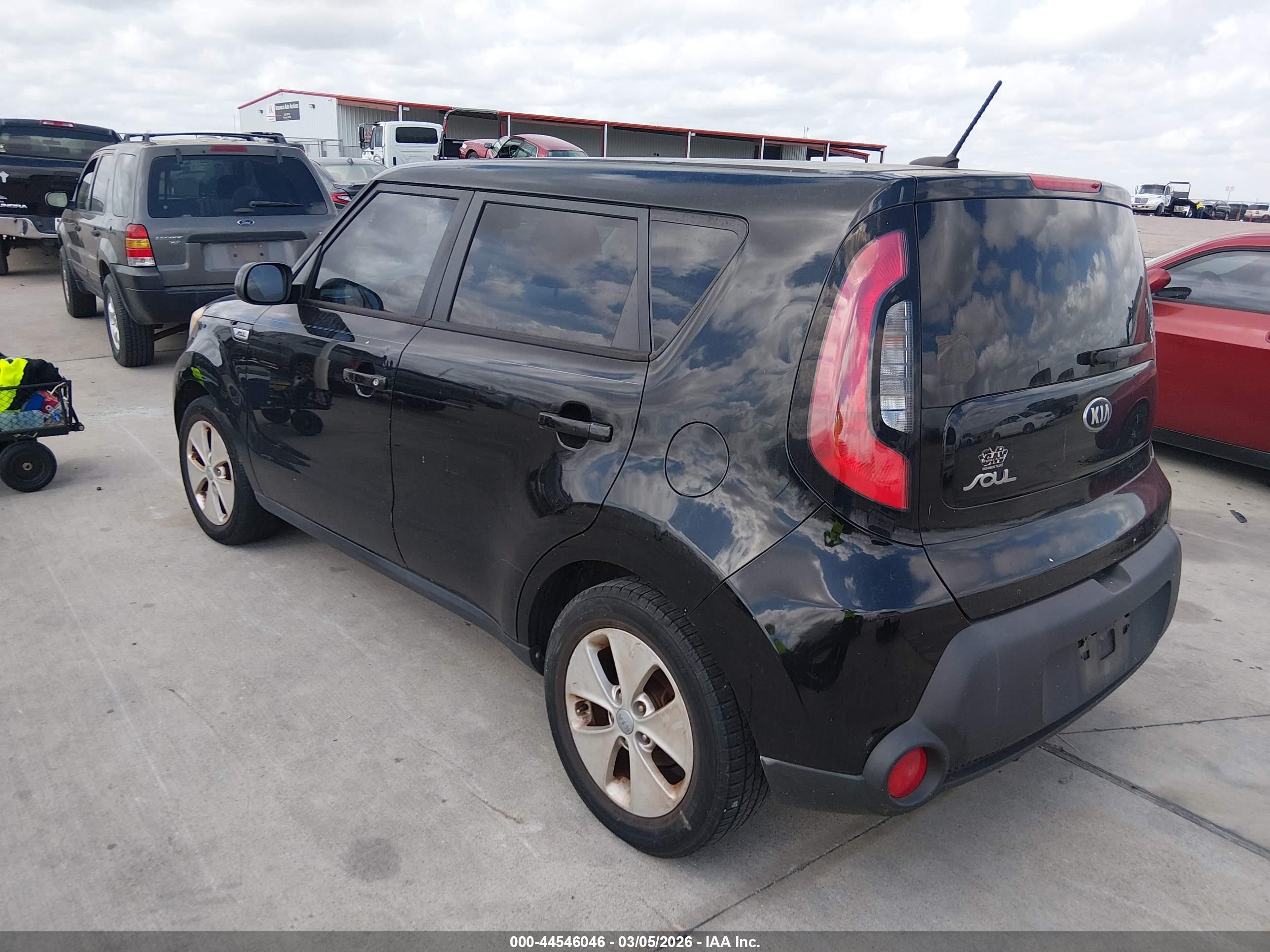 KIA SOUL image 3
