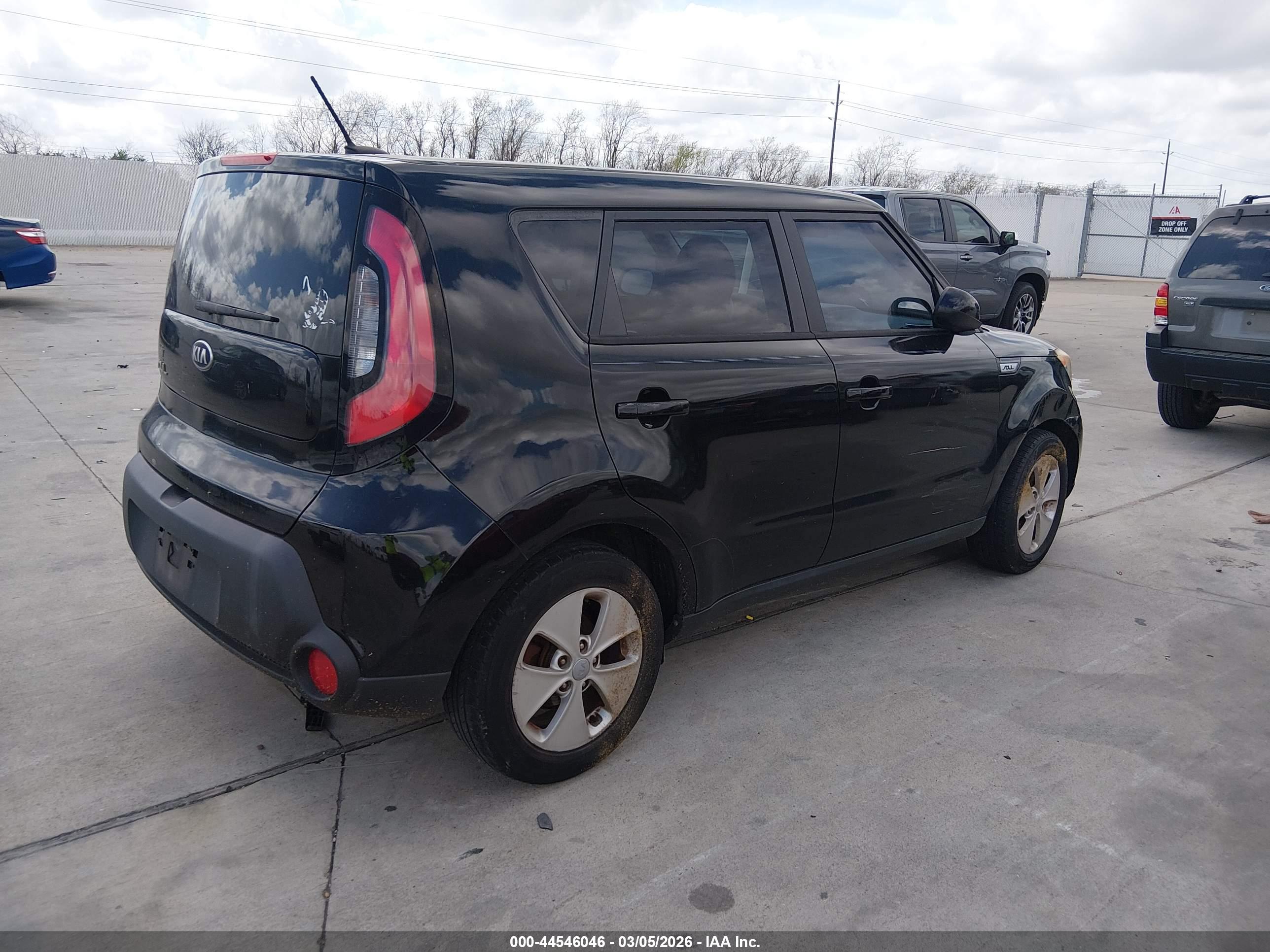 KIA SOUL image 4