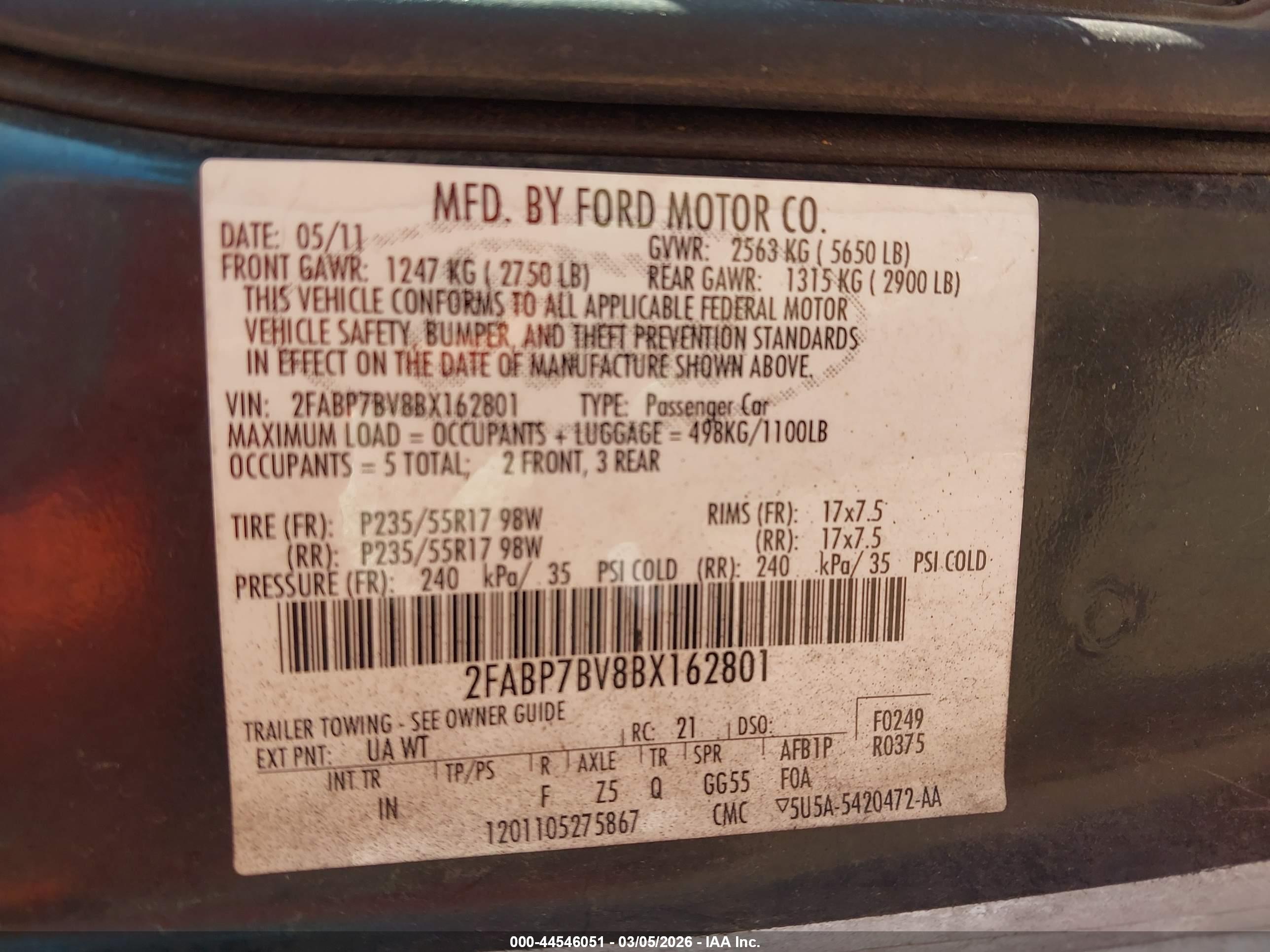 FORD CROWN image 9