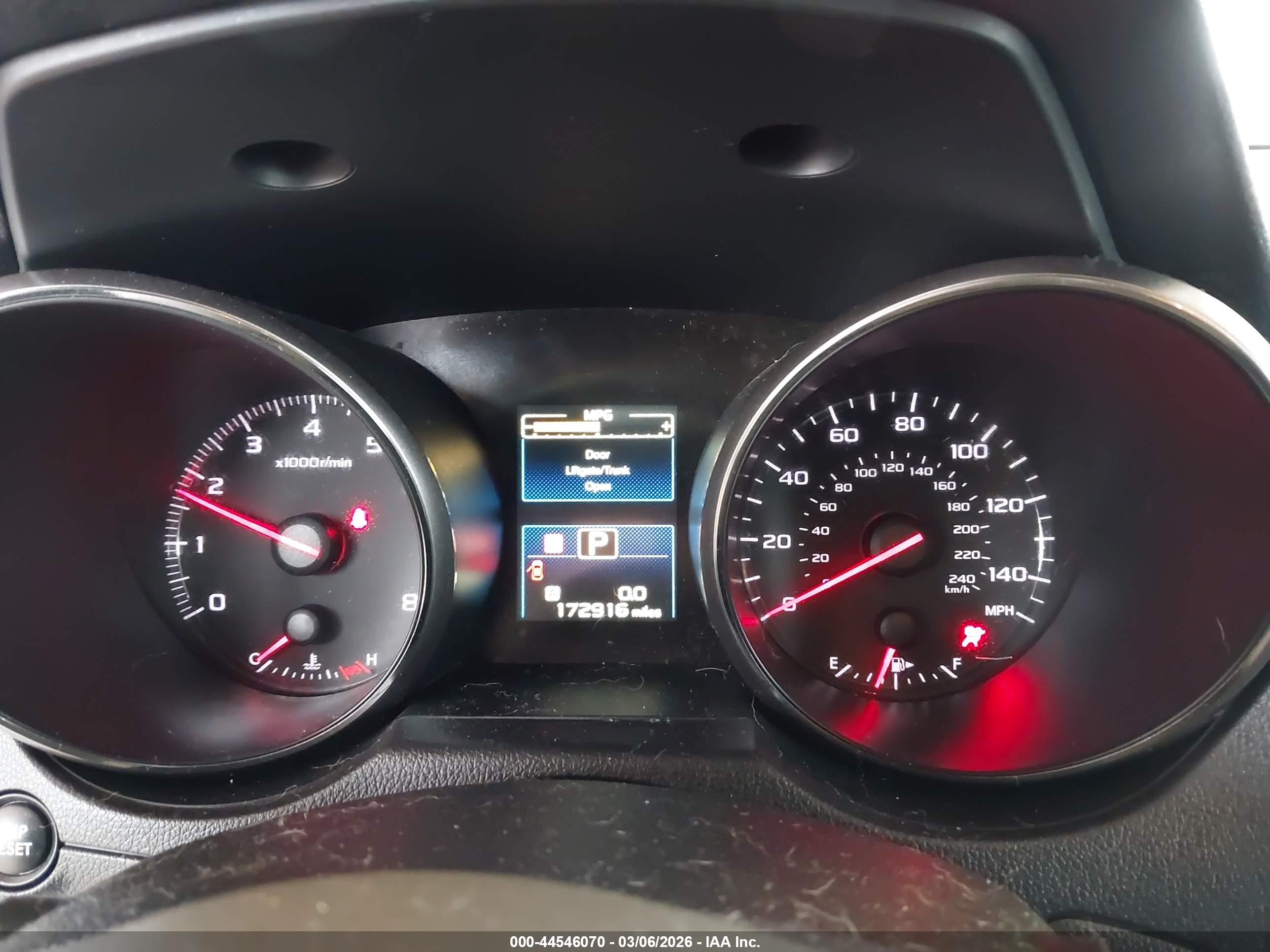 SUBARU OUTBACK image 7