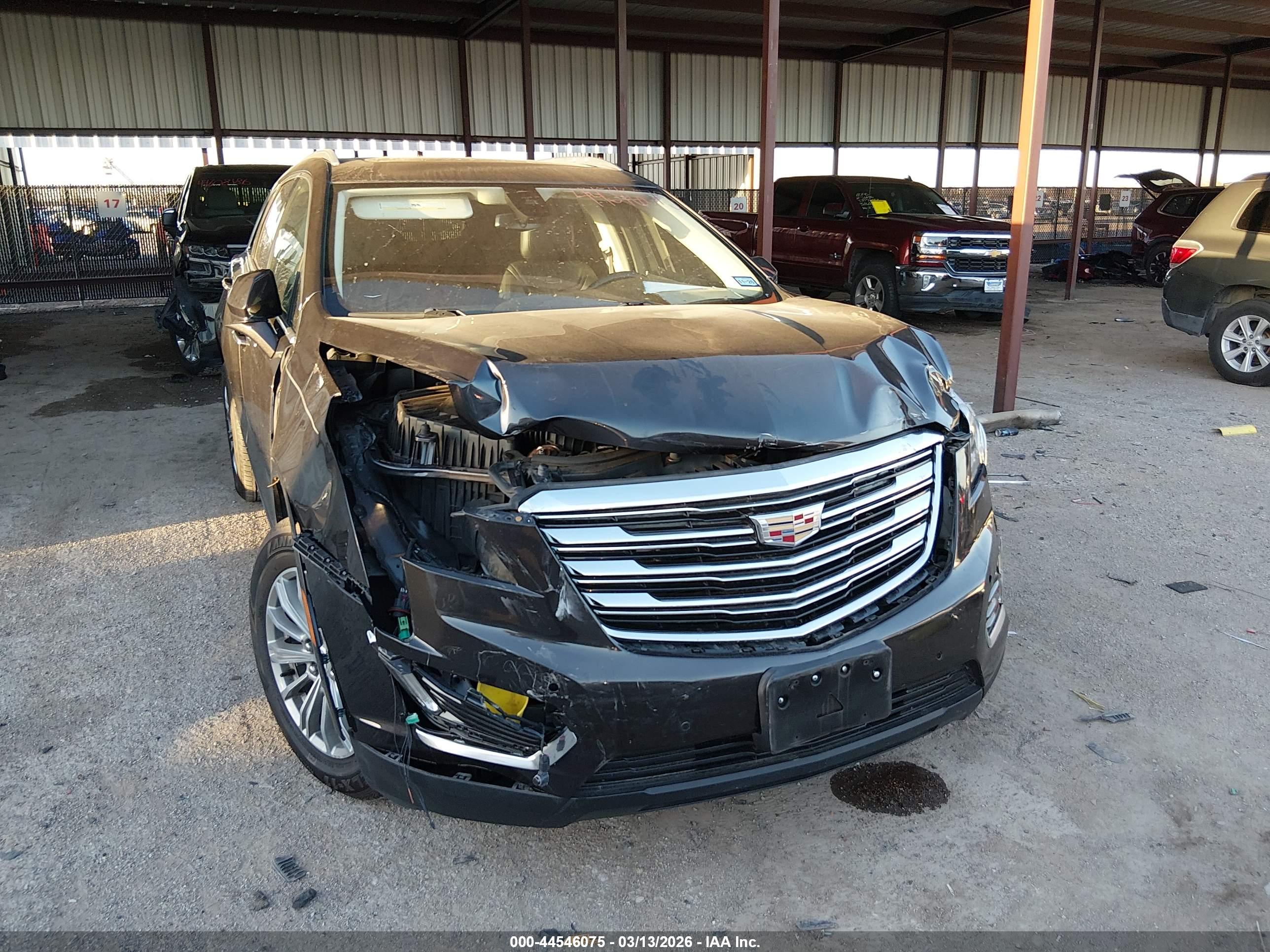 CADILLAC XT5 image 6