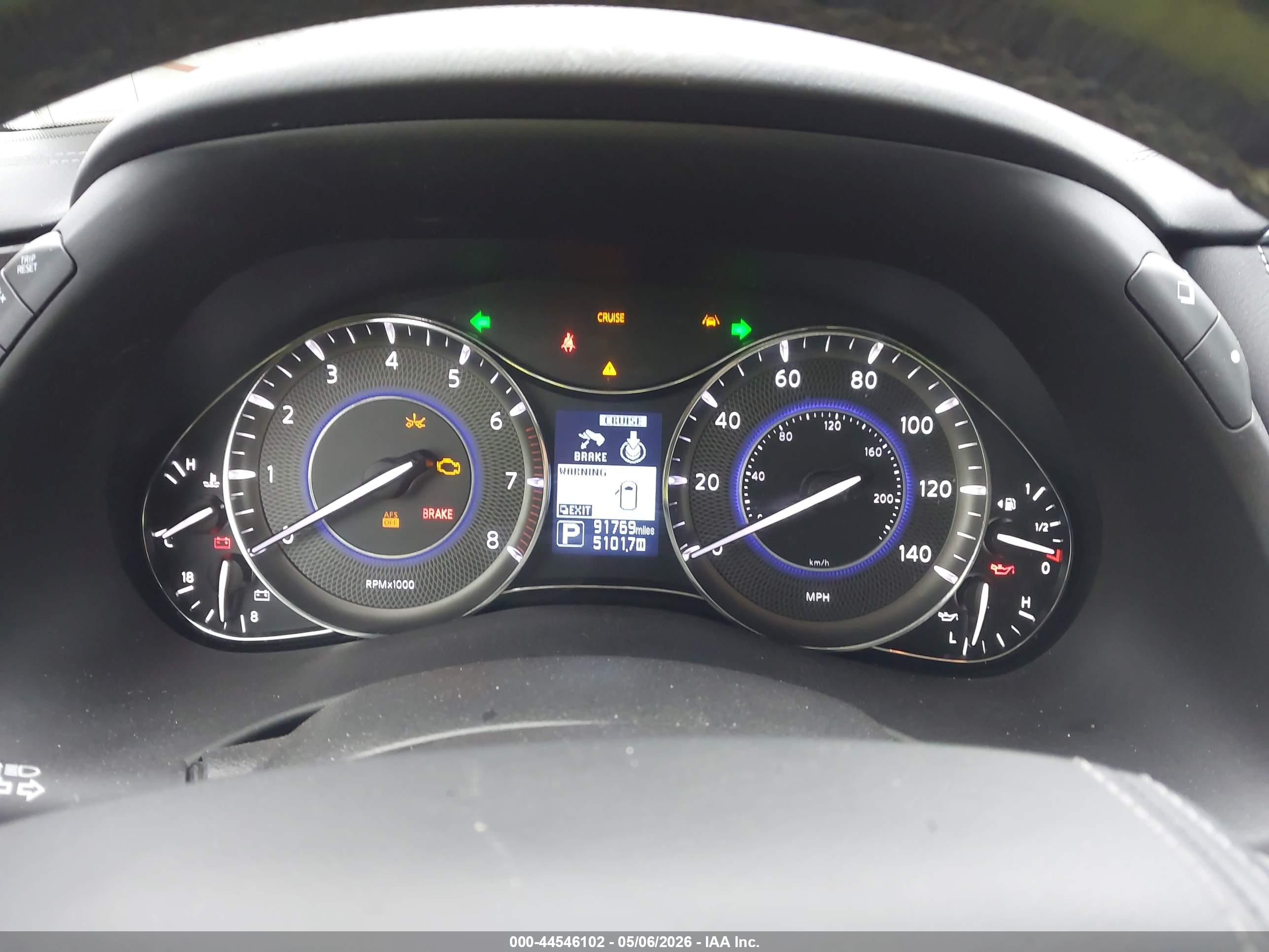 INFINITI QX80 image 7