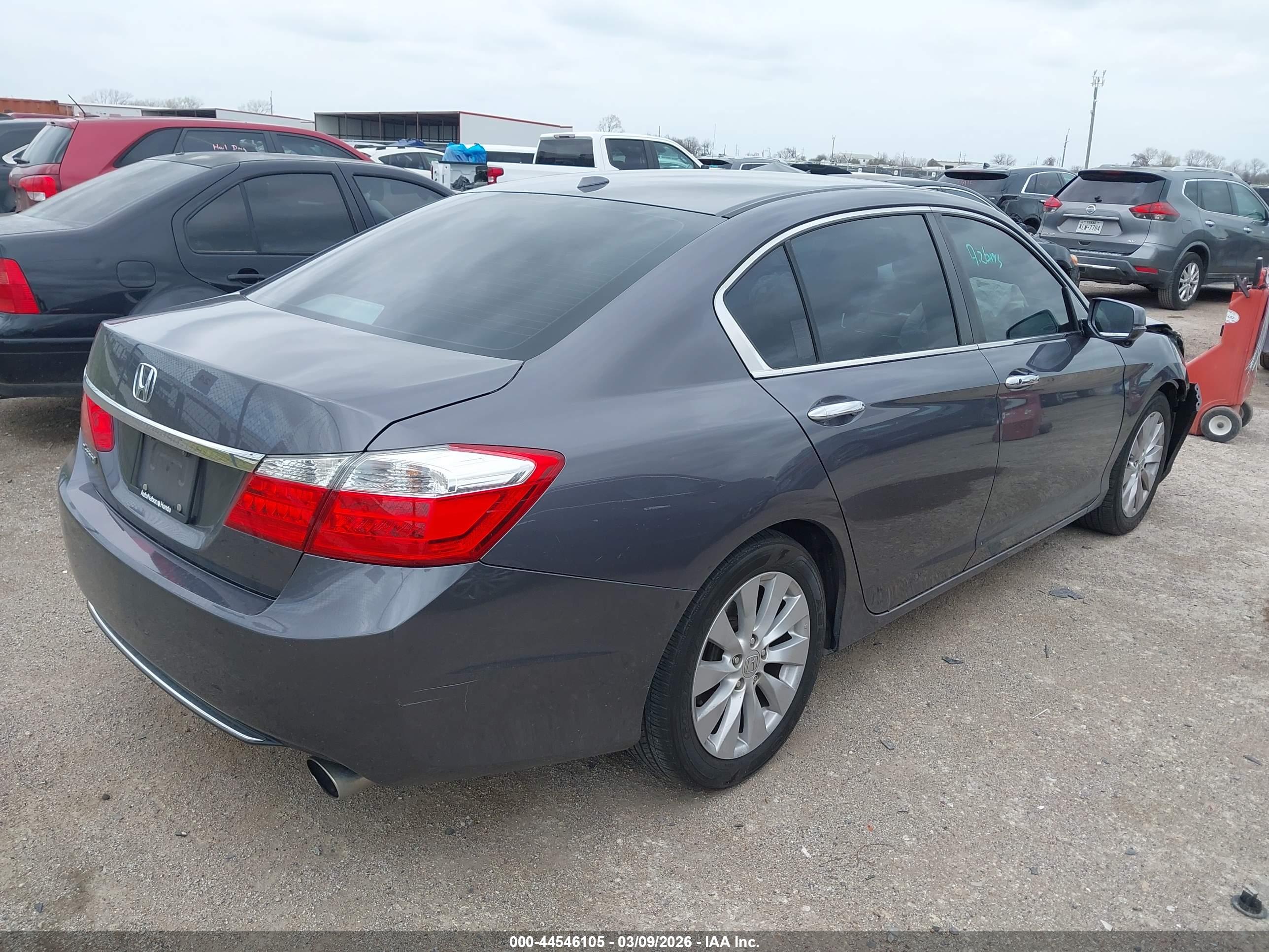 HONDA ACCORD image 4