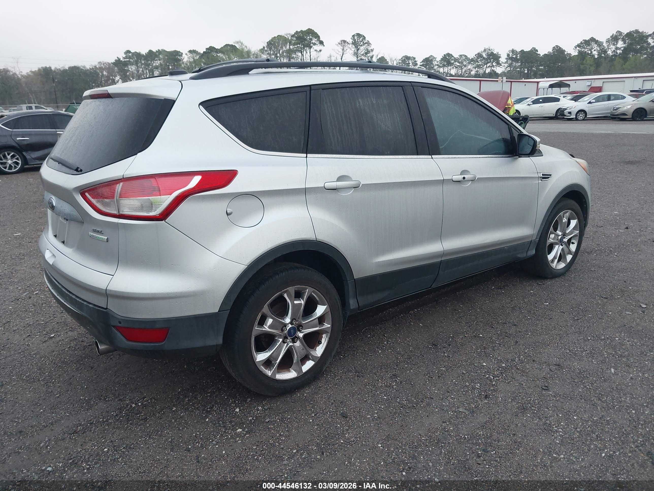 FORD ESCAPE image 4