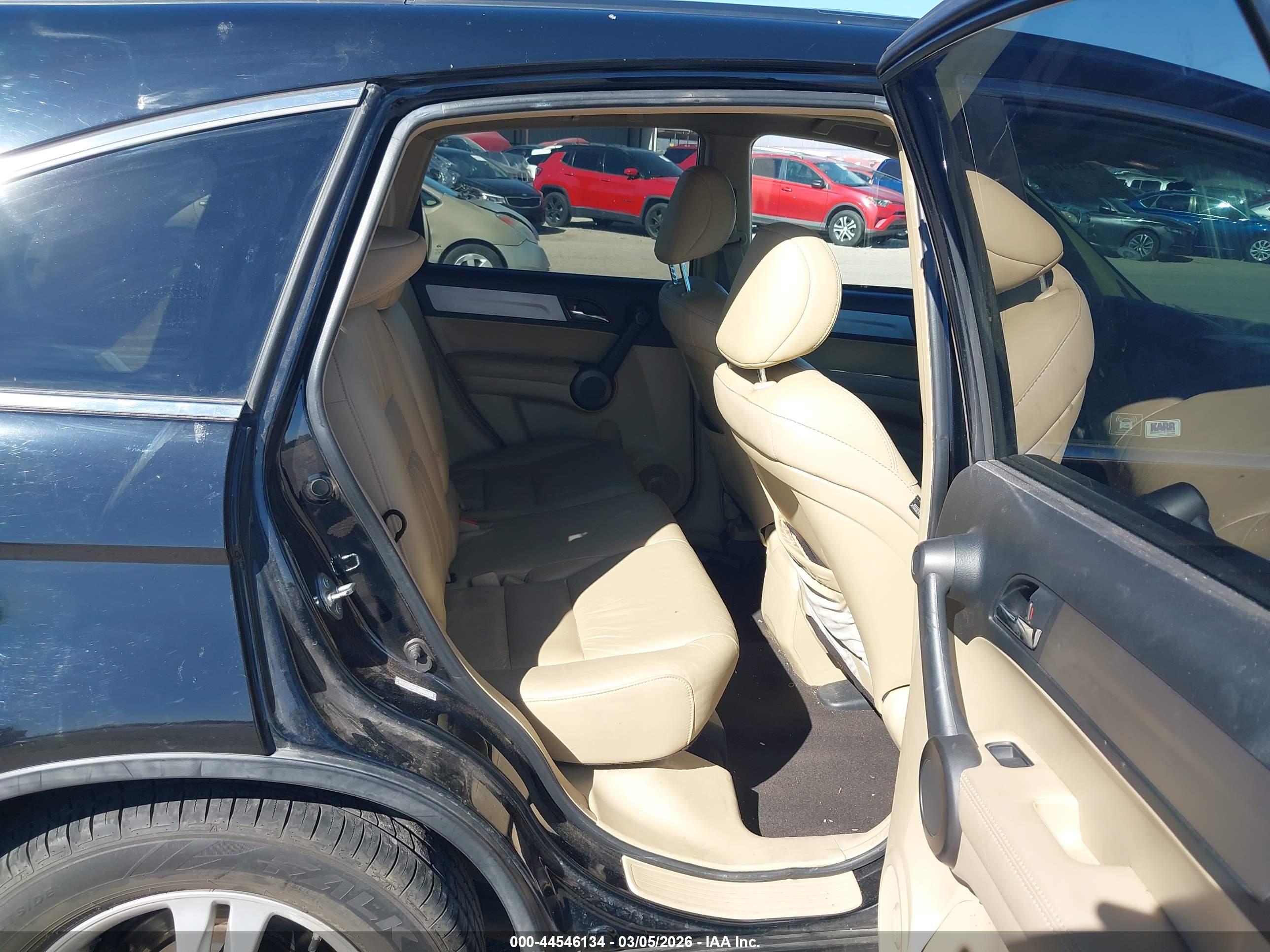 HONDA CR-V image 8
