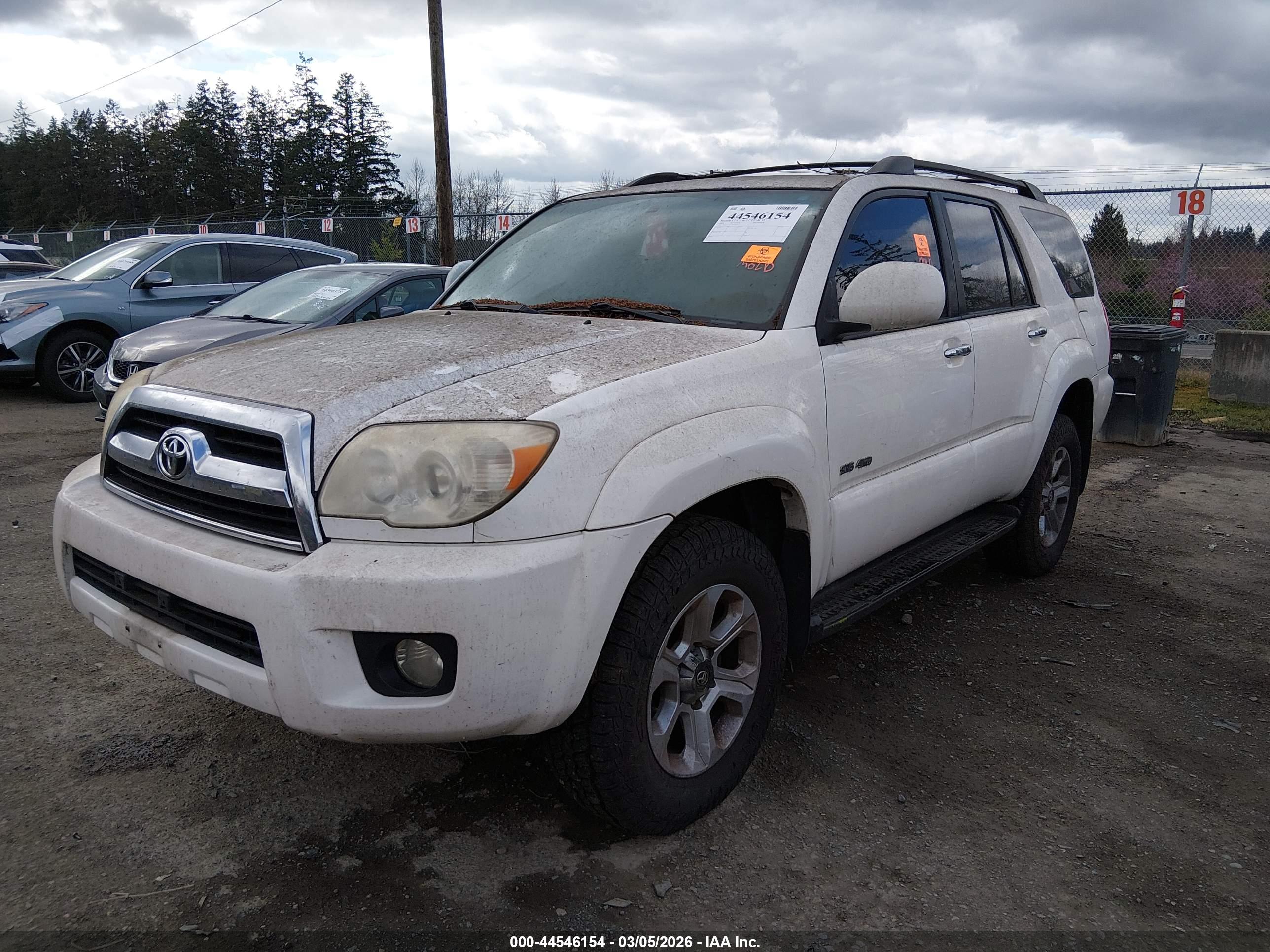 TOYOTA 4RUNNER image 2